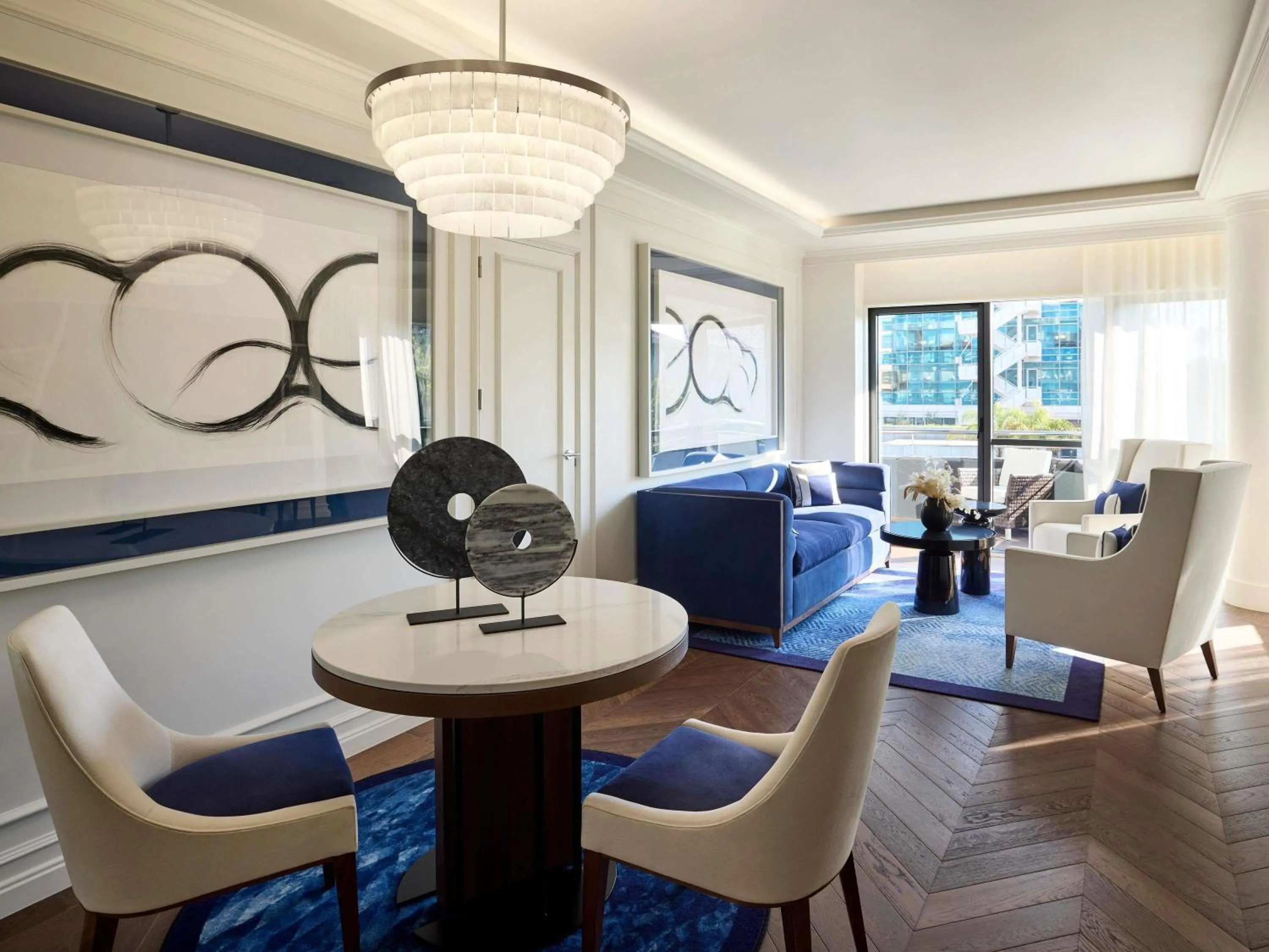 Photo of the whole room in Sofitel Barcelona Skipper