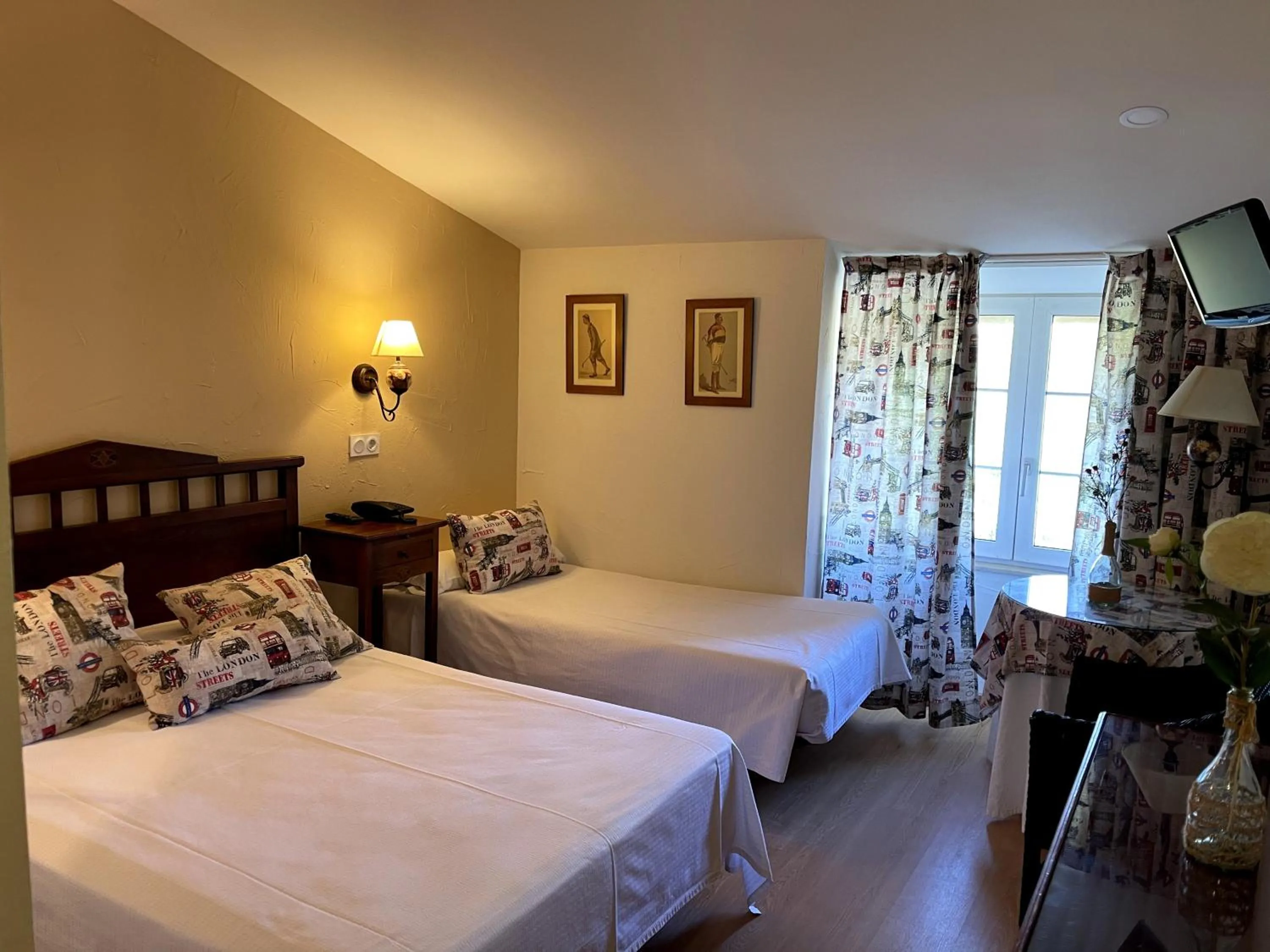 Photo of the whole room in Arha Villa de Suances - Antiguo Albatros