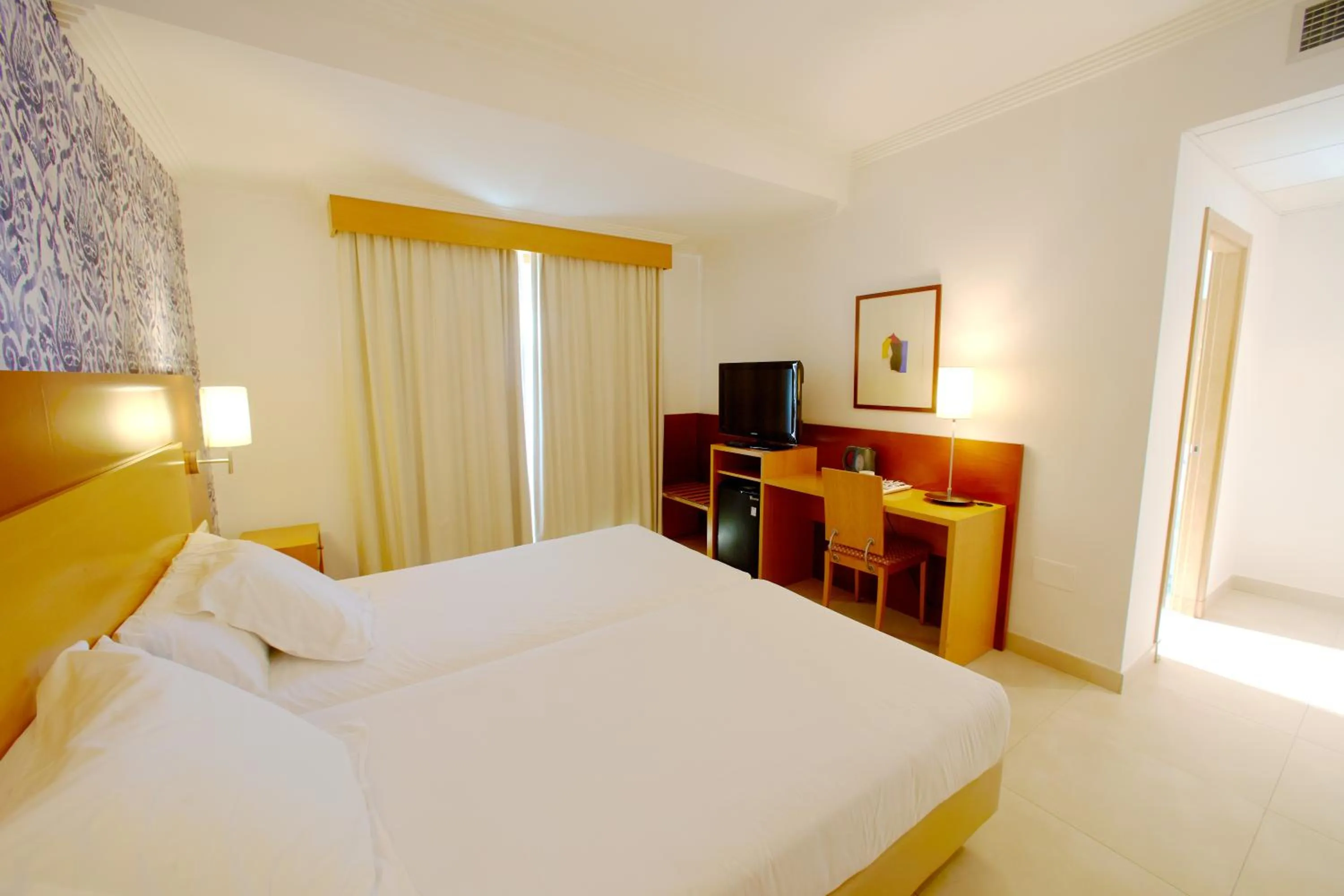 Bedroom, Bed in Hotel Canelas