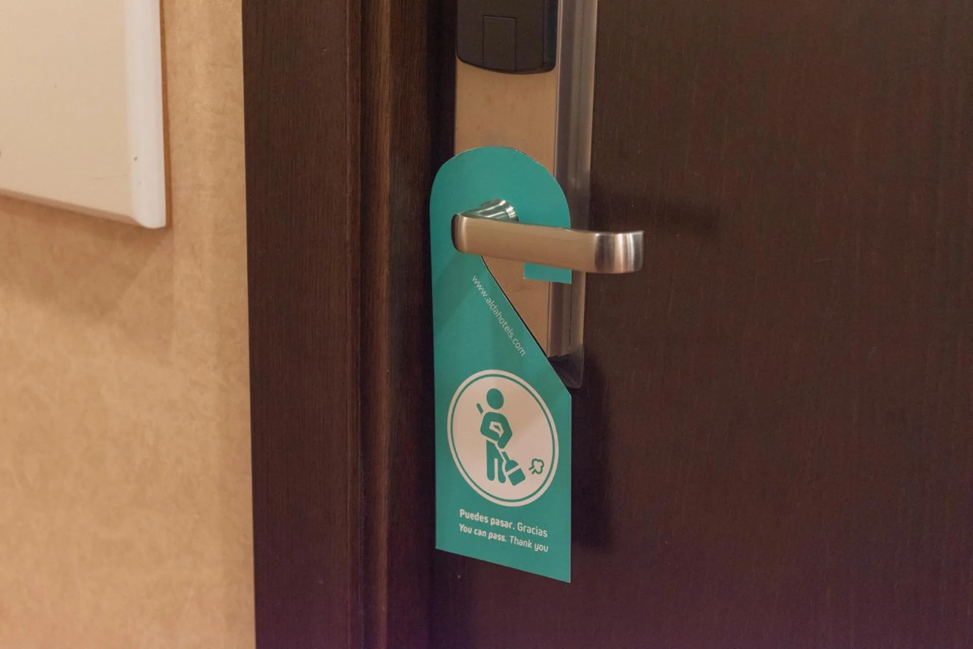 Logo/Certificate/Sign in Hotel Alda Zaragoza Independencia