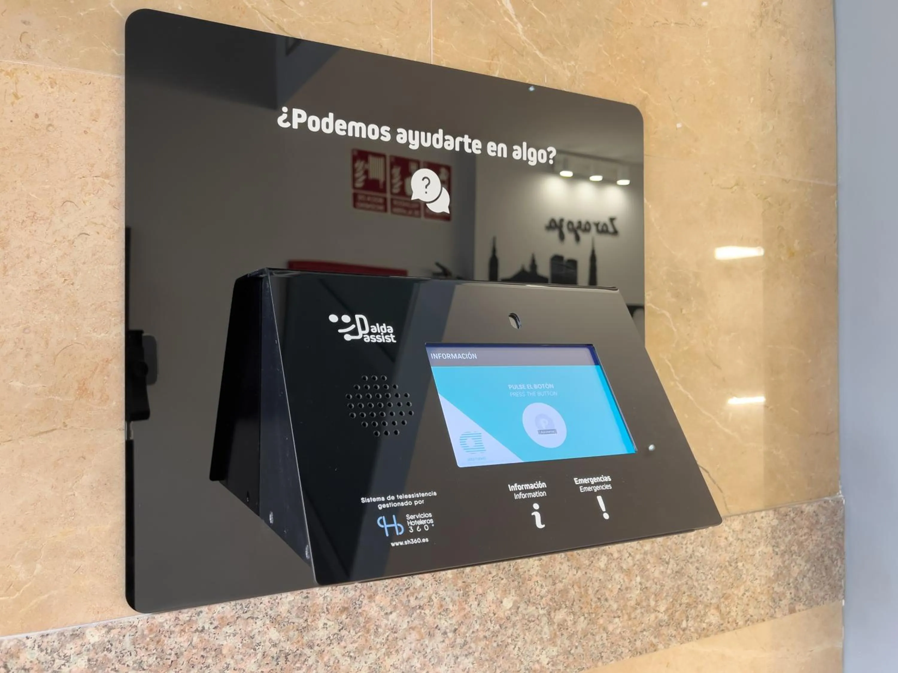 Lobby or reception in Hotel Alda Zaragoza Independencia