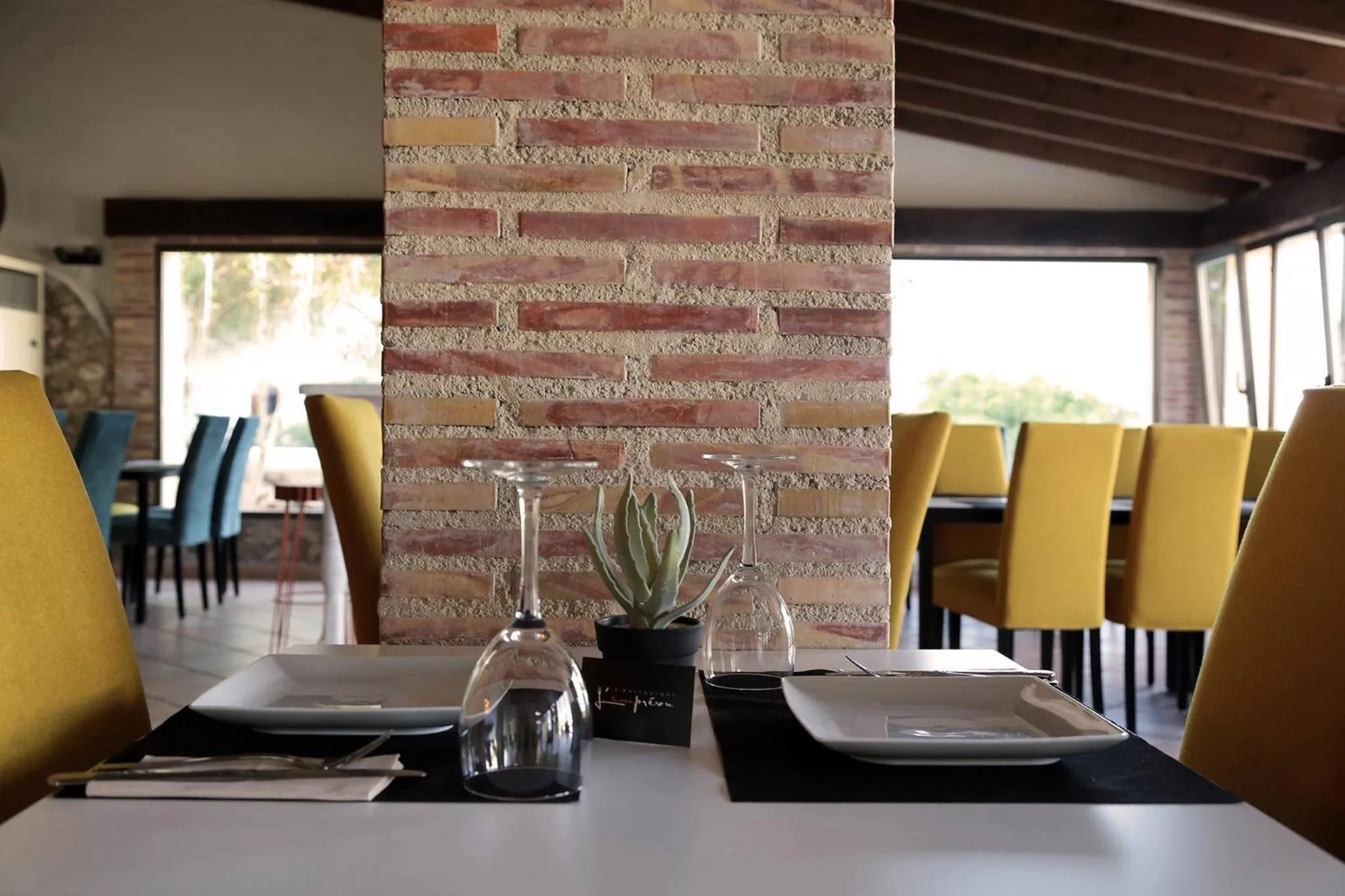 Restaurant/places to eat in Complejo Bellavista Residencial