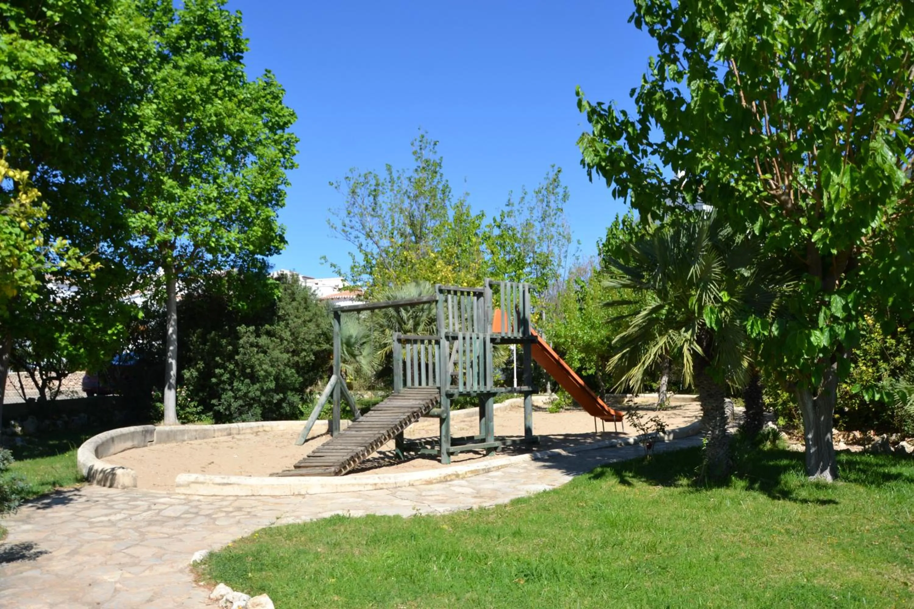 Children play ground in Complejo Bellavista Residencial