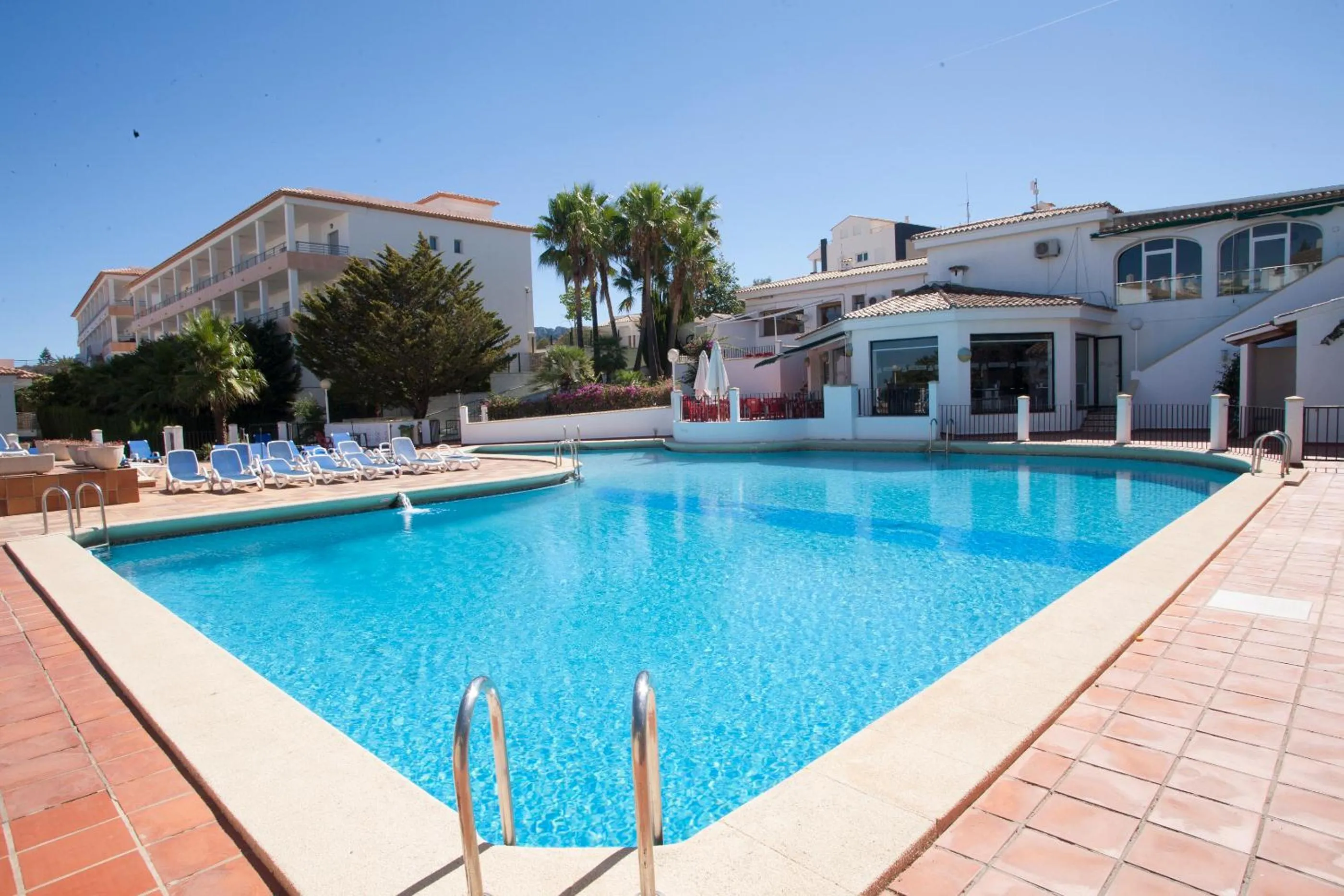 Pool view in Complejo Bellavista Residencial