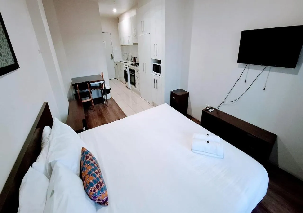 Photo of the whole room, Bed in Exodus Dandenong Apartment Hotel