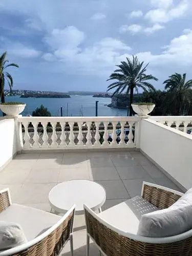 Suite with Sea View in Senator Port Mahon Suite with Sea View in Senator Port Mahon