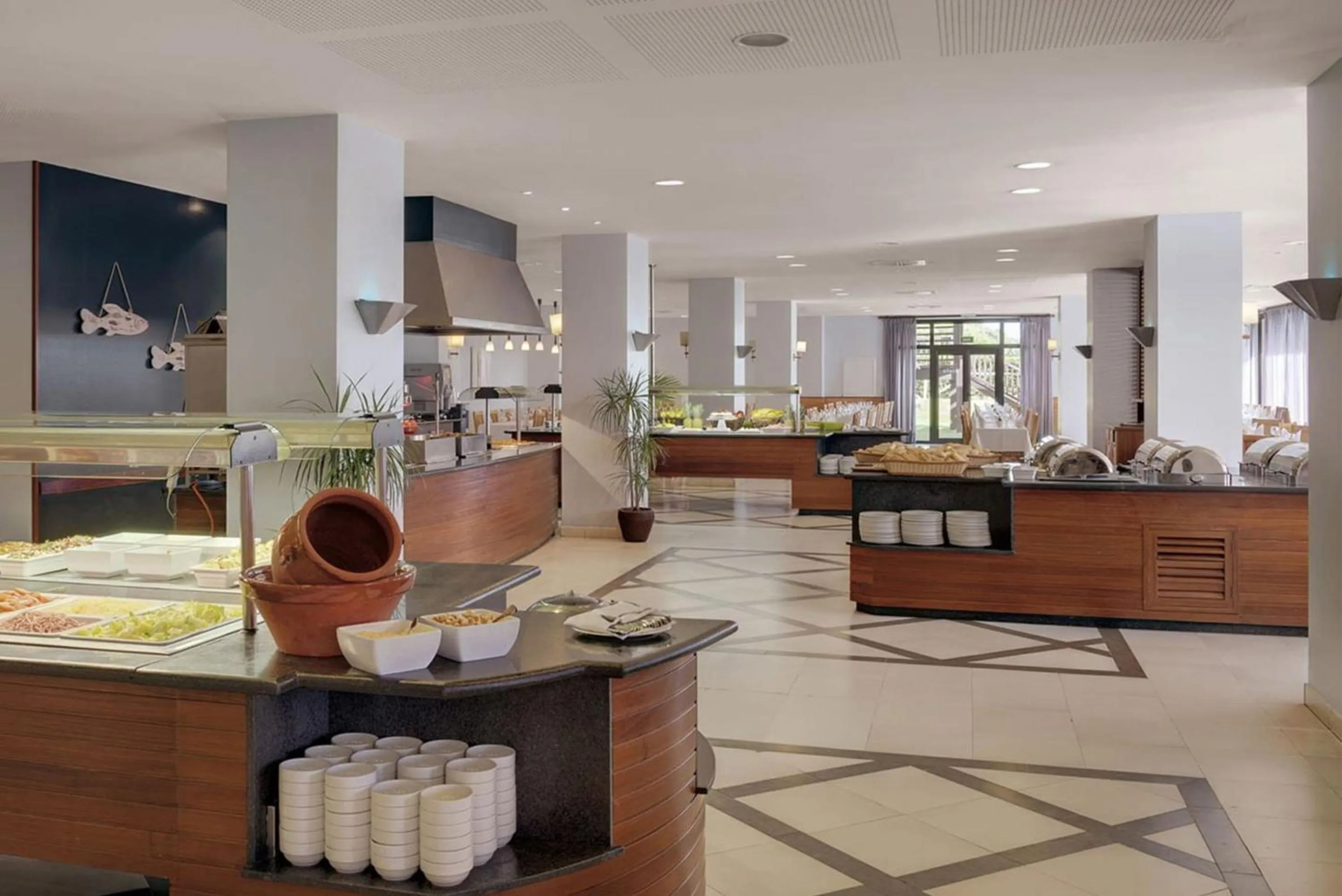 Food in Precise Resort El Rompido-The Club