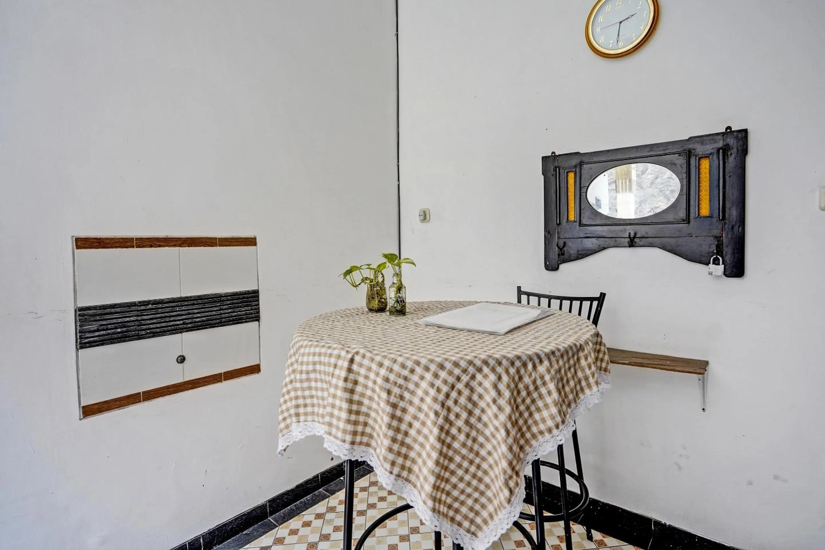 Lobby or reception in OYO Life 92030 Ef Palm Guest House Family