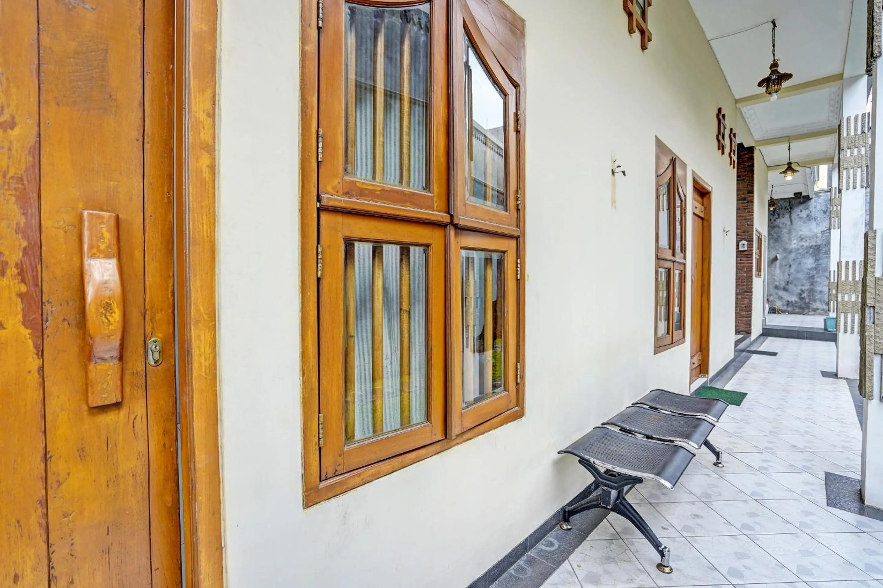 Lobby or reception in OYO Life 92030 Ef Palm Guest House Family