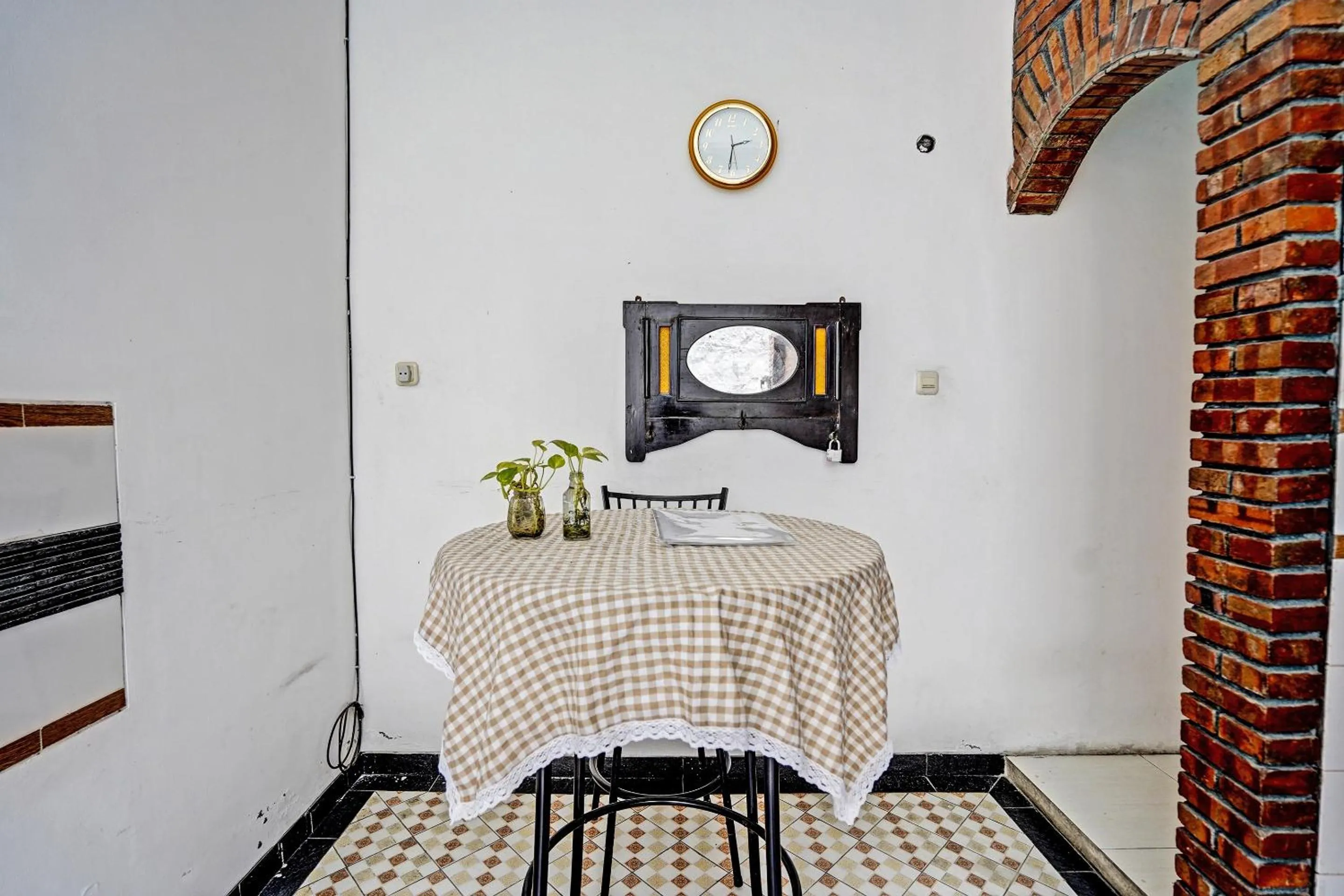 Lobby or reception in OYO Life 92030 Ef Palm Guest House Family