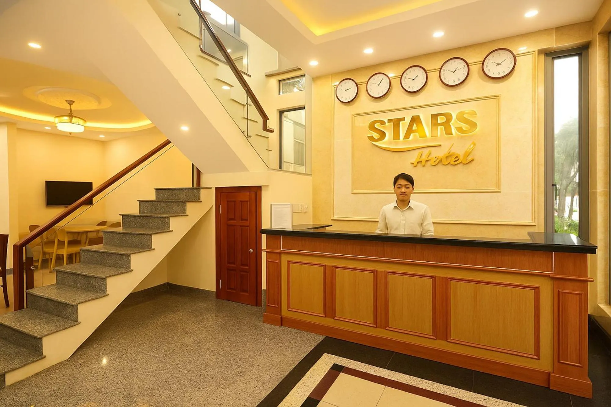 Staff in Stars Central Danang