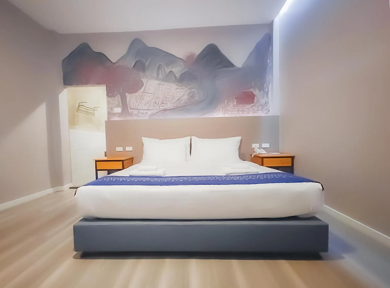 Bed in The Riva Vientiane Hotel