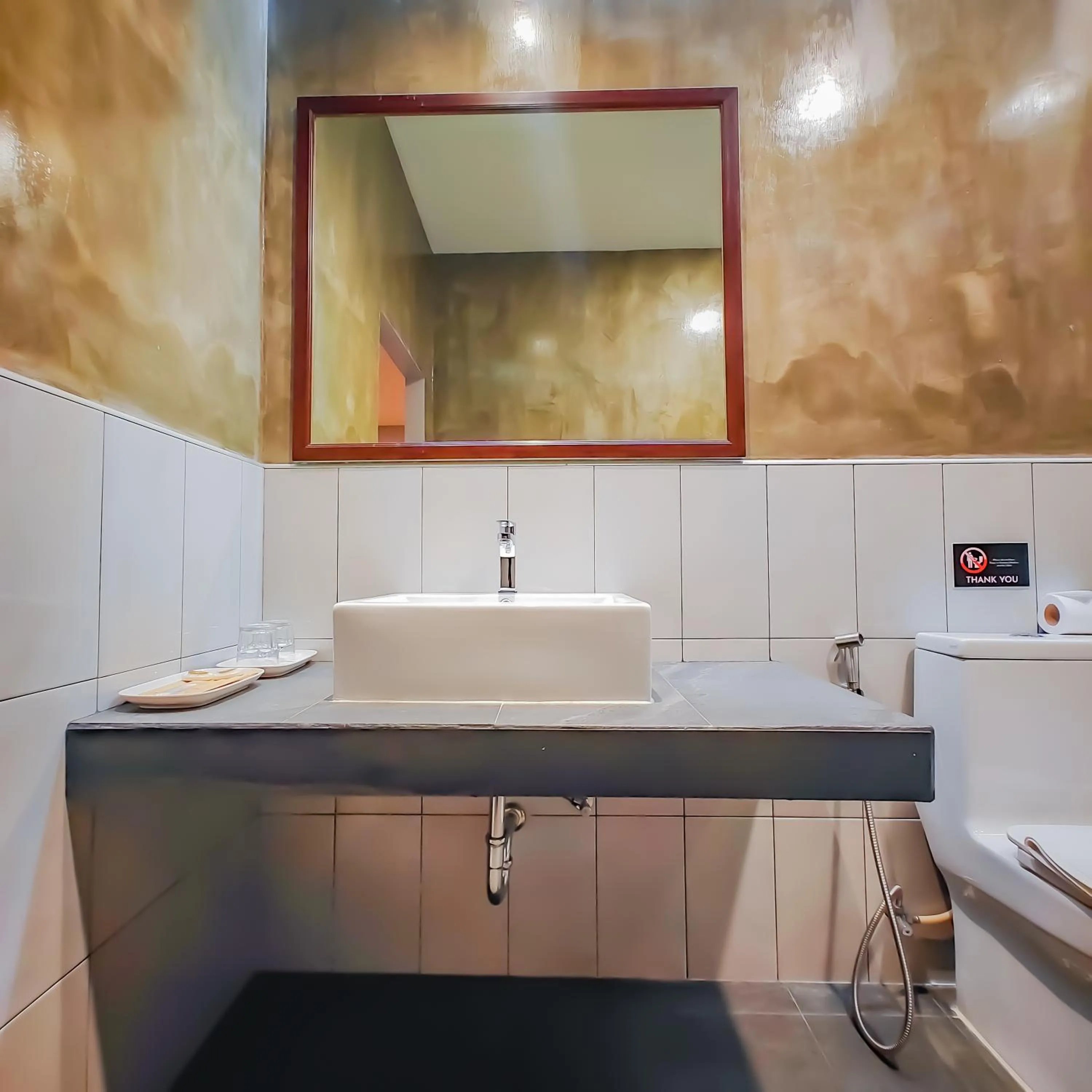 The Riva Vientiane Hotel