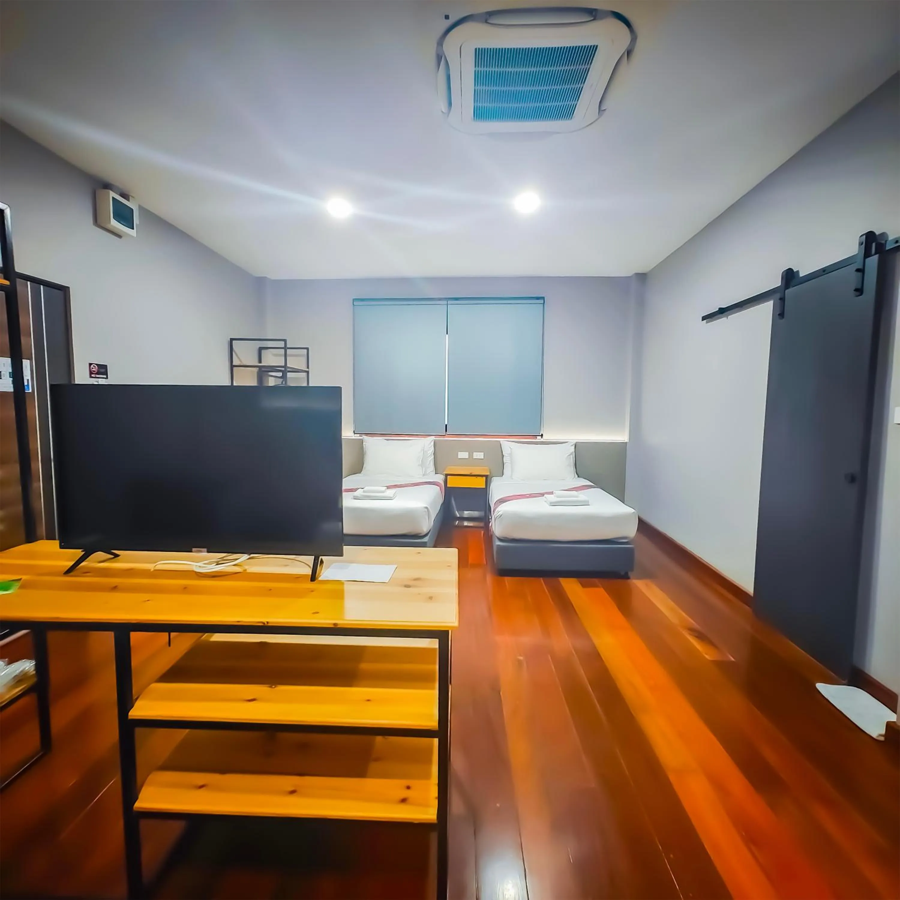 Bed in The Riva Vientiane Hotel