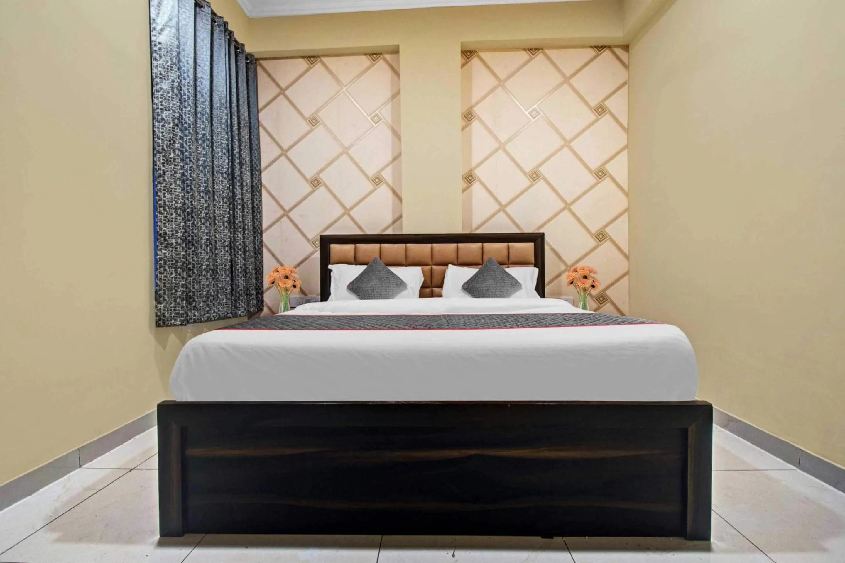 Bedroom, Bed in Collection O Aloft