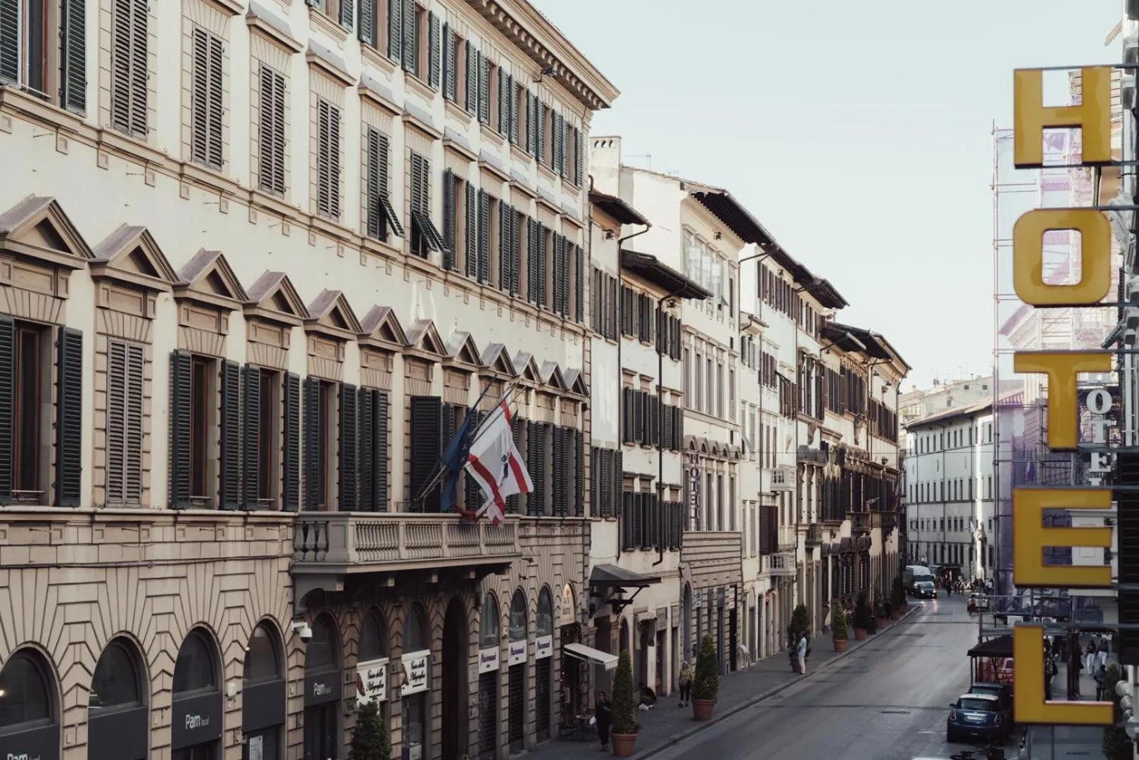 Street view in II Guelfo Bianco