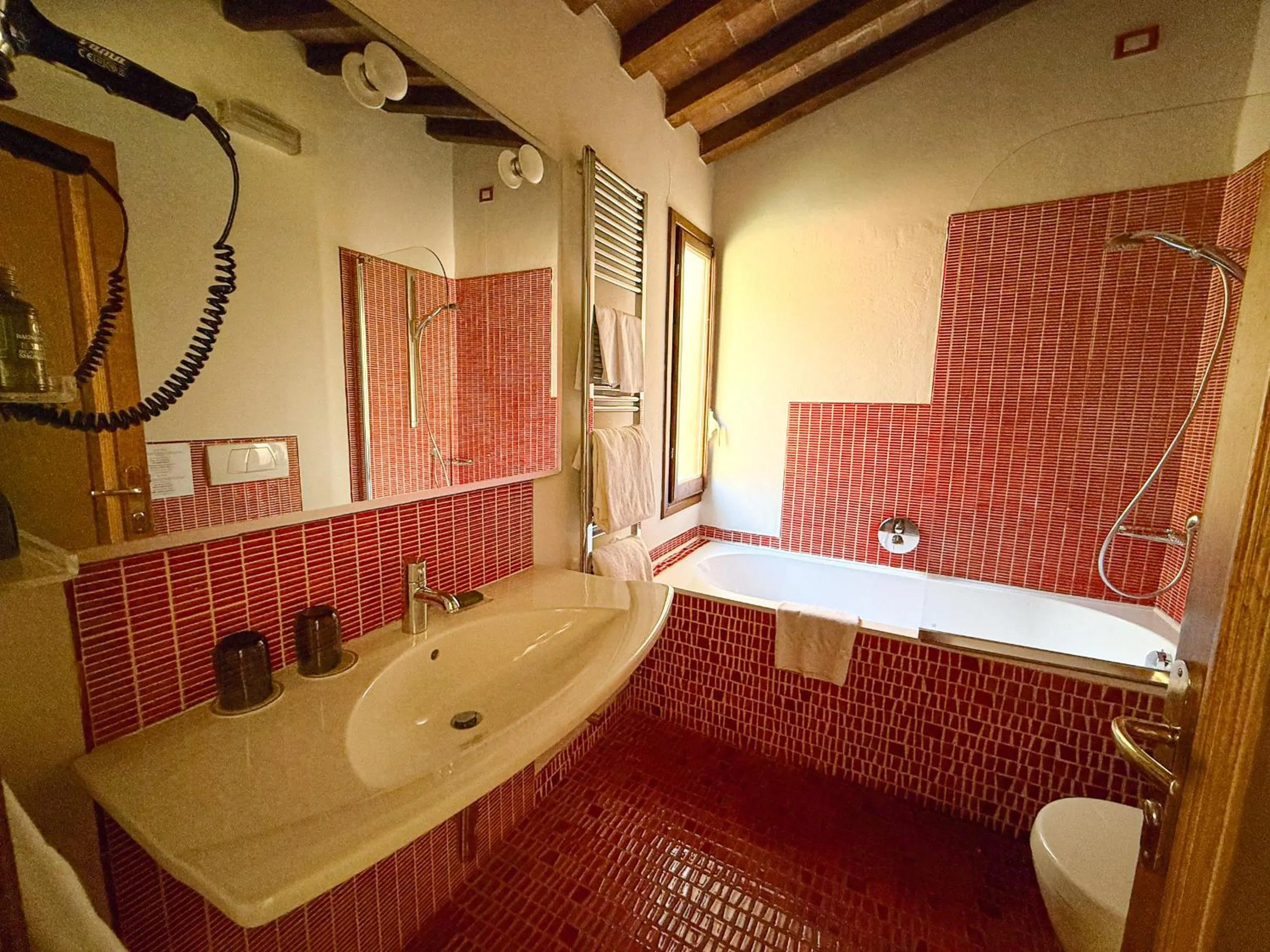 Toilet in II Guelfo Bianco