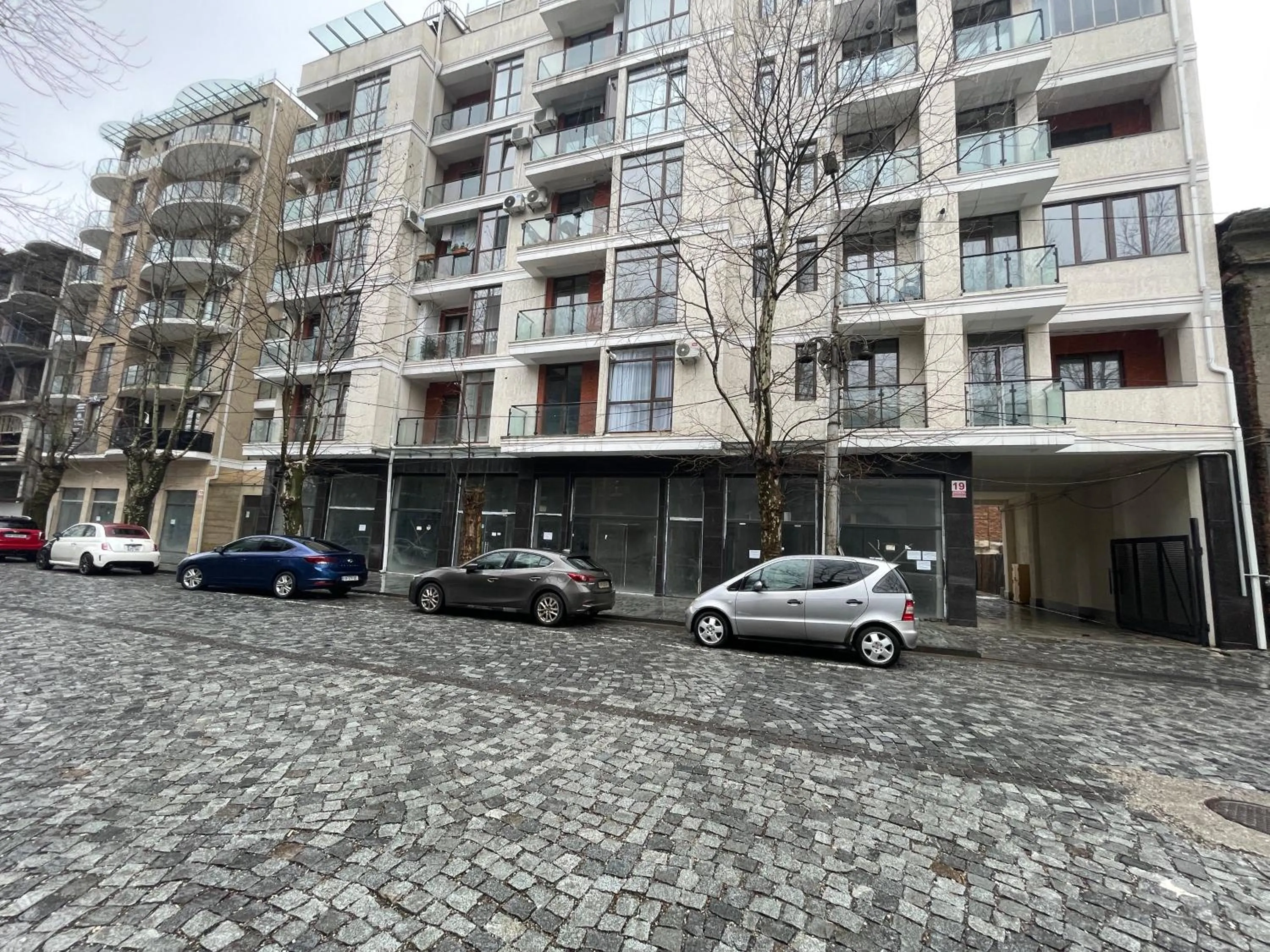 Property building in City Heart Luxury Apartment