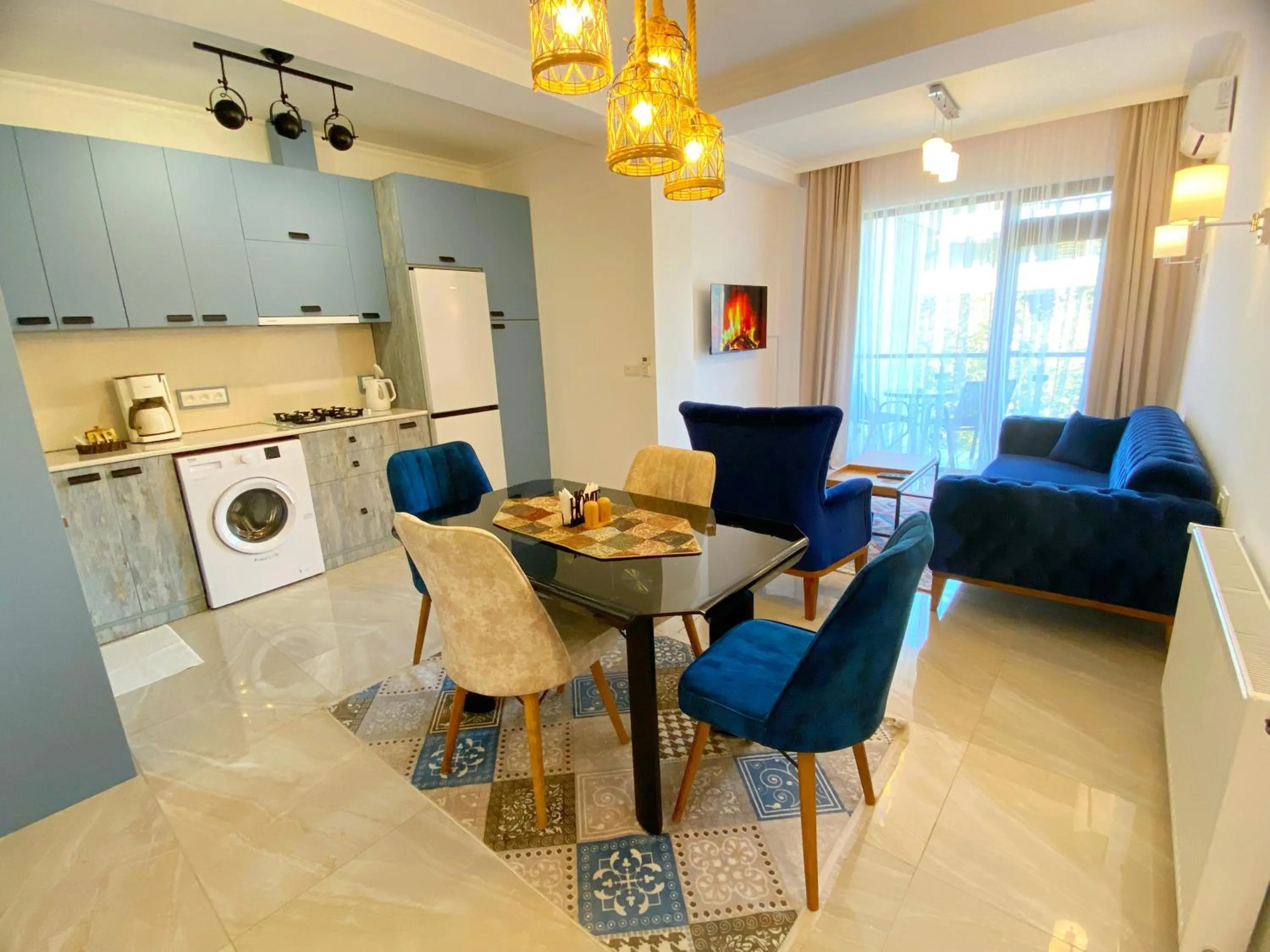 Dining area in City Heart Luxury Apartment