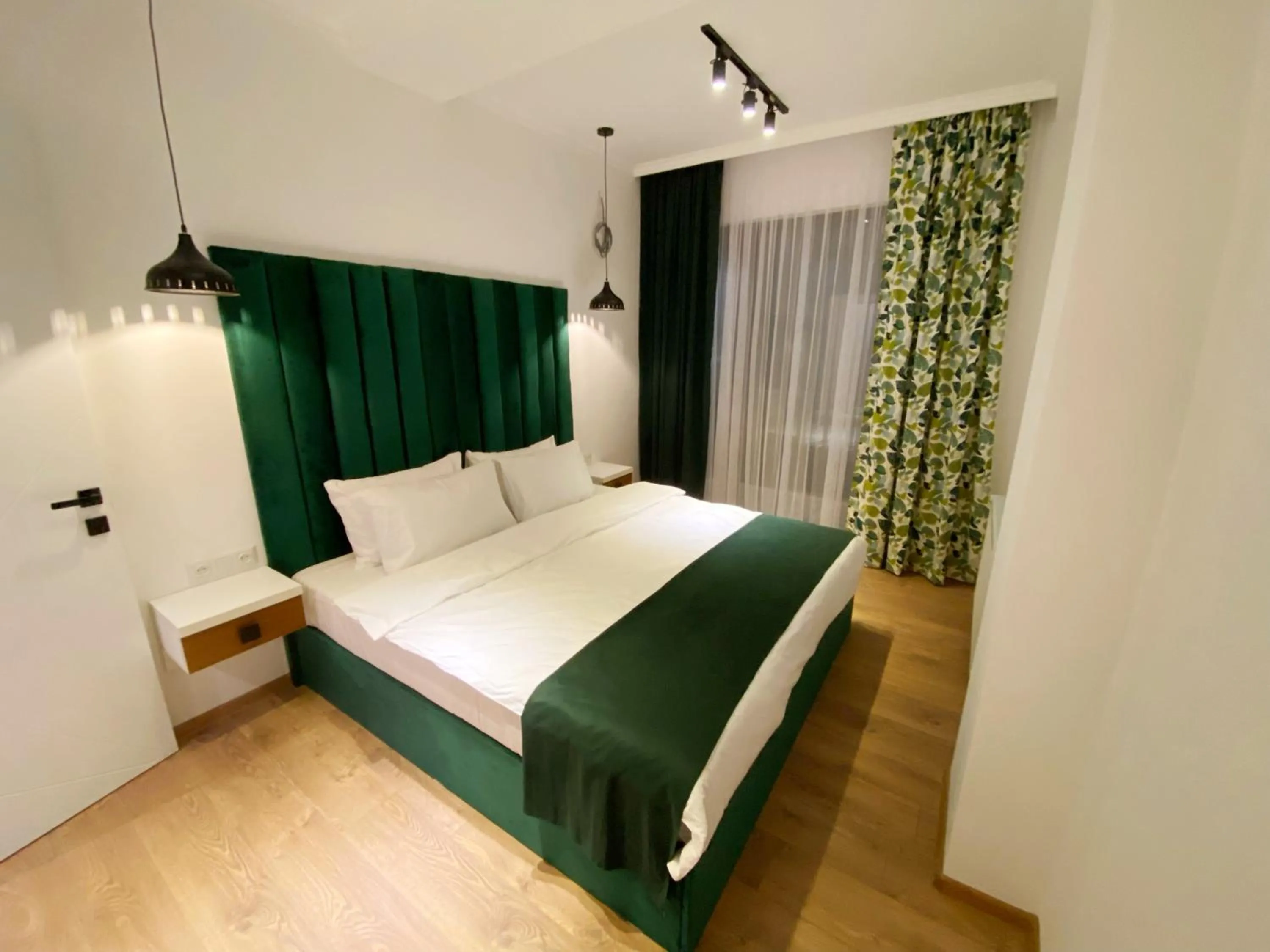 Bed in City Heart Luxury Apartment