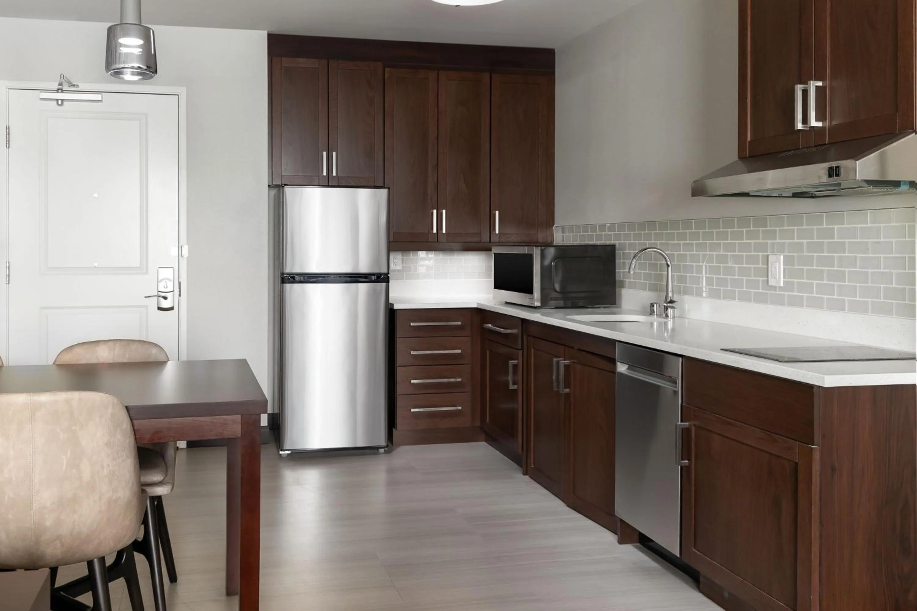Kitchen or kitchenette in Residence Inn by Marriott Anaheim Brea