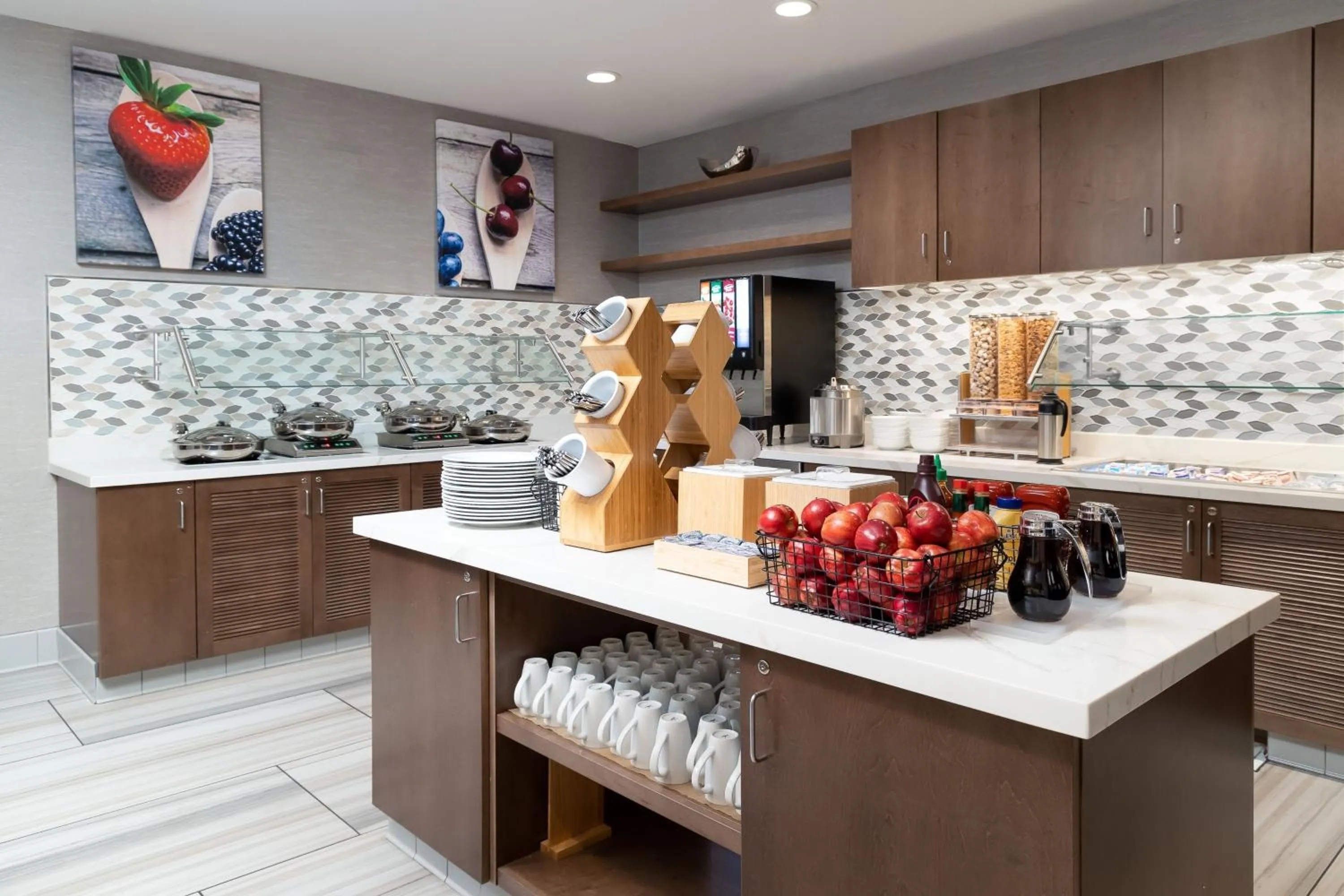 Breakfast in Residence Inn by Marriott Anaheim Brea