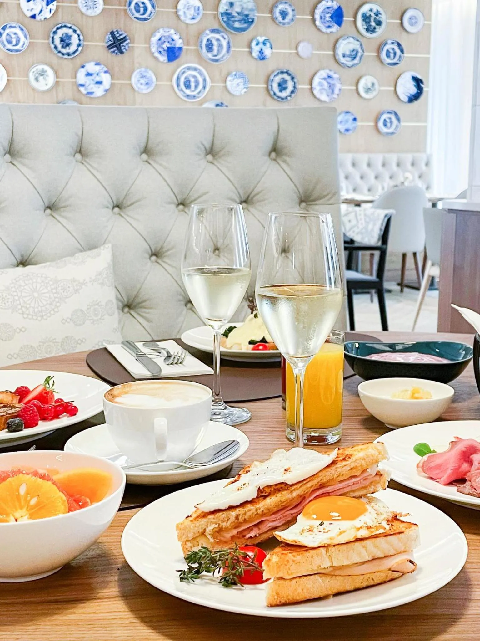 Breakfast in Caro & Selig, Tegernsee, Autograph Collection