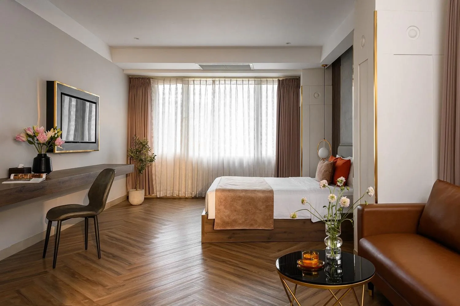 TV and multimedia, Bed in Acnos Hotel