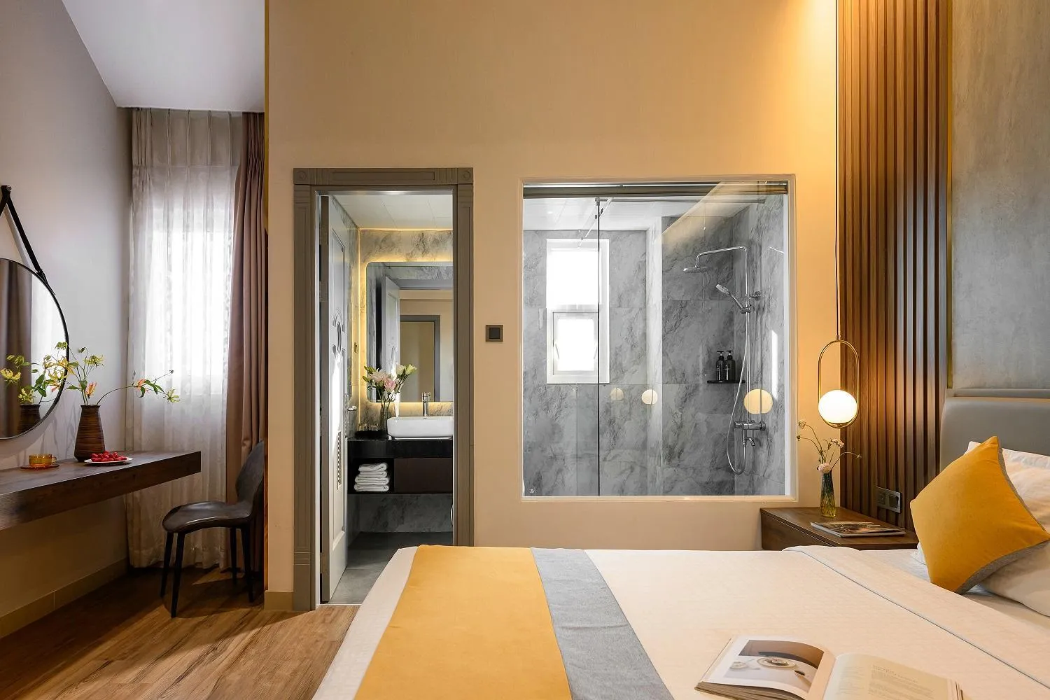 Photo of the whole room, Bed in Acnos Hotel