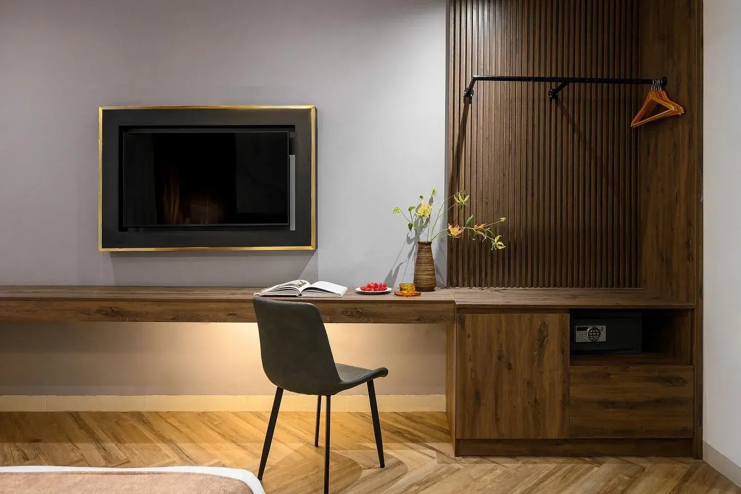 Deluxe King Room in Acnos Hotel Deluxe King Room in Acnos Hotel