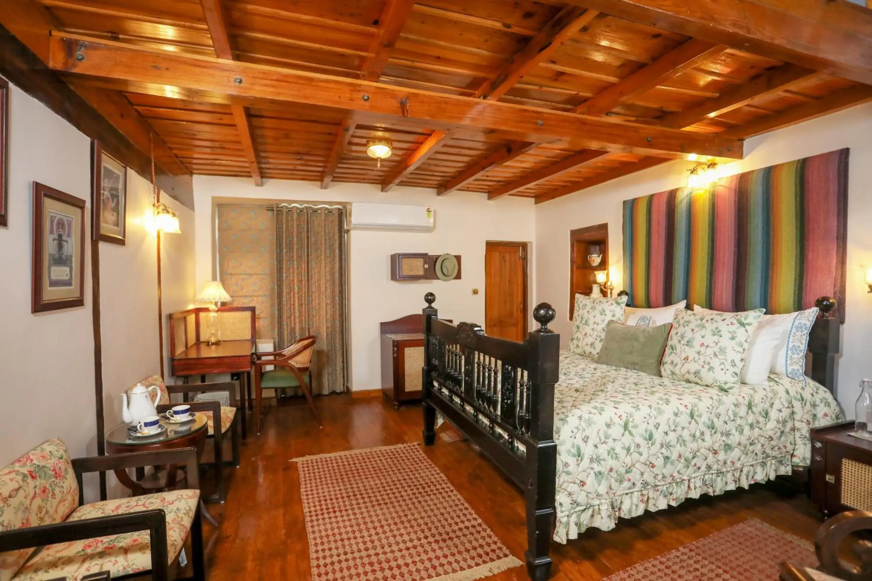 Standard Double Room in Two Chimneys, Gethia, Nainital Standard Double Room in Two Chimneys, Gethia, Nainital