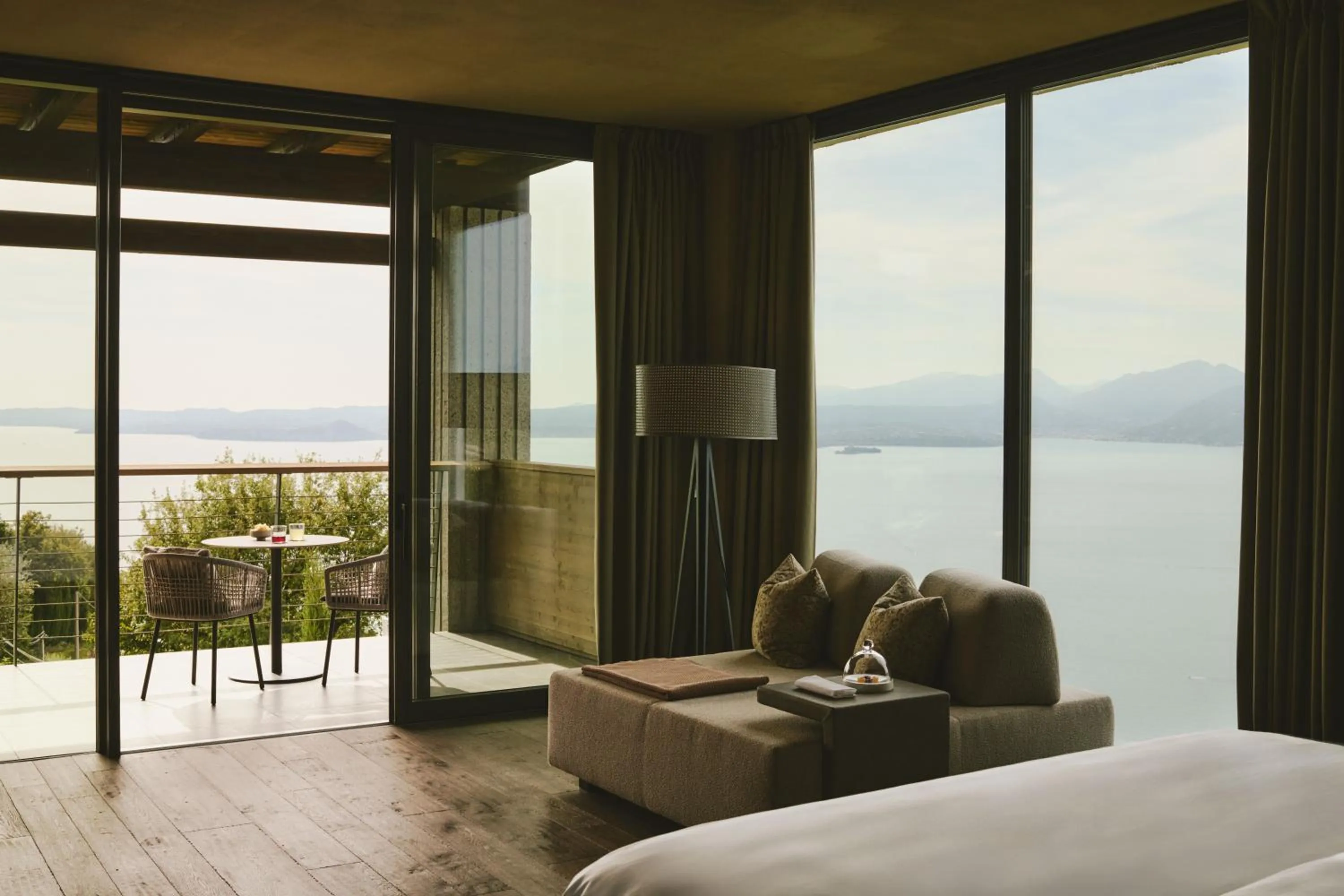 Bedroom, Bed in Cape of Senses