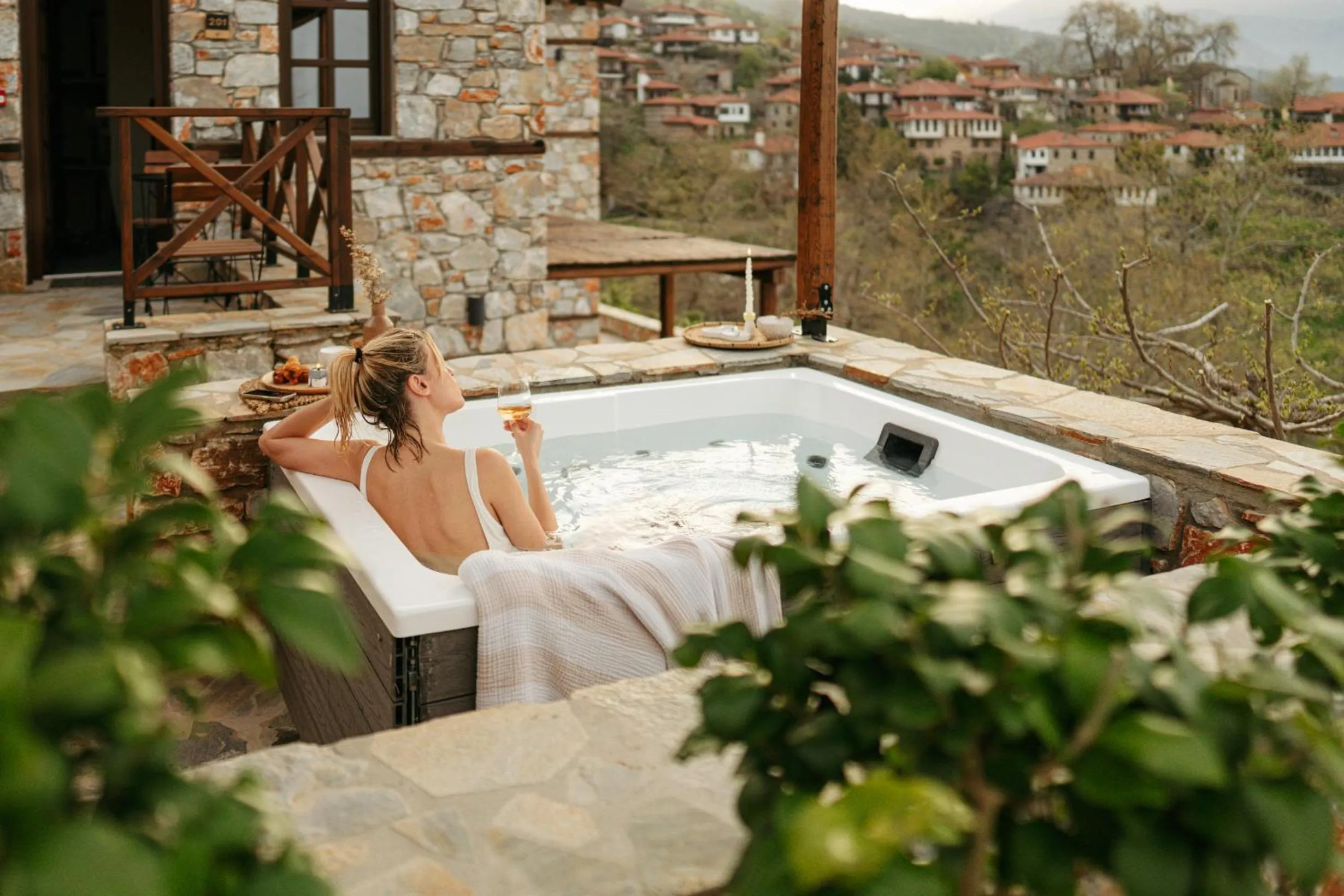 Hot Tub in Unedo All Seasons Boutique Hotel