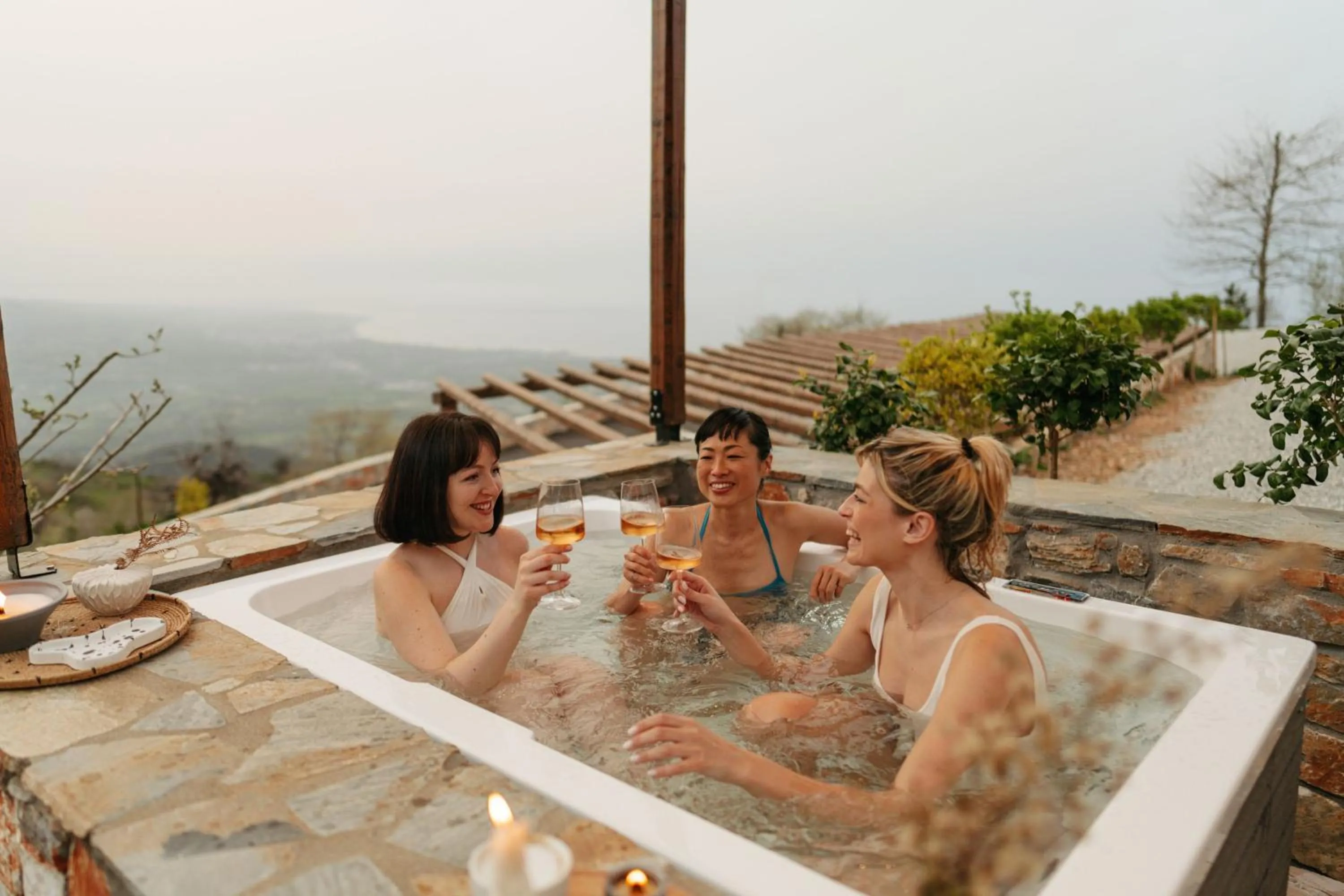 Hot Tub in Unedo All Seasons Boutique Hotel