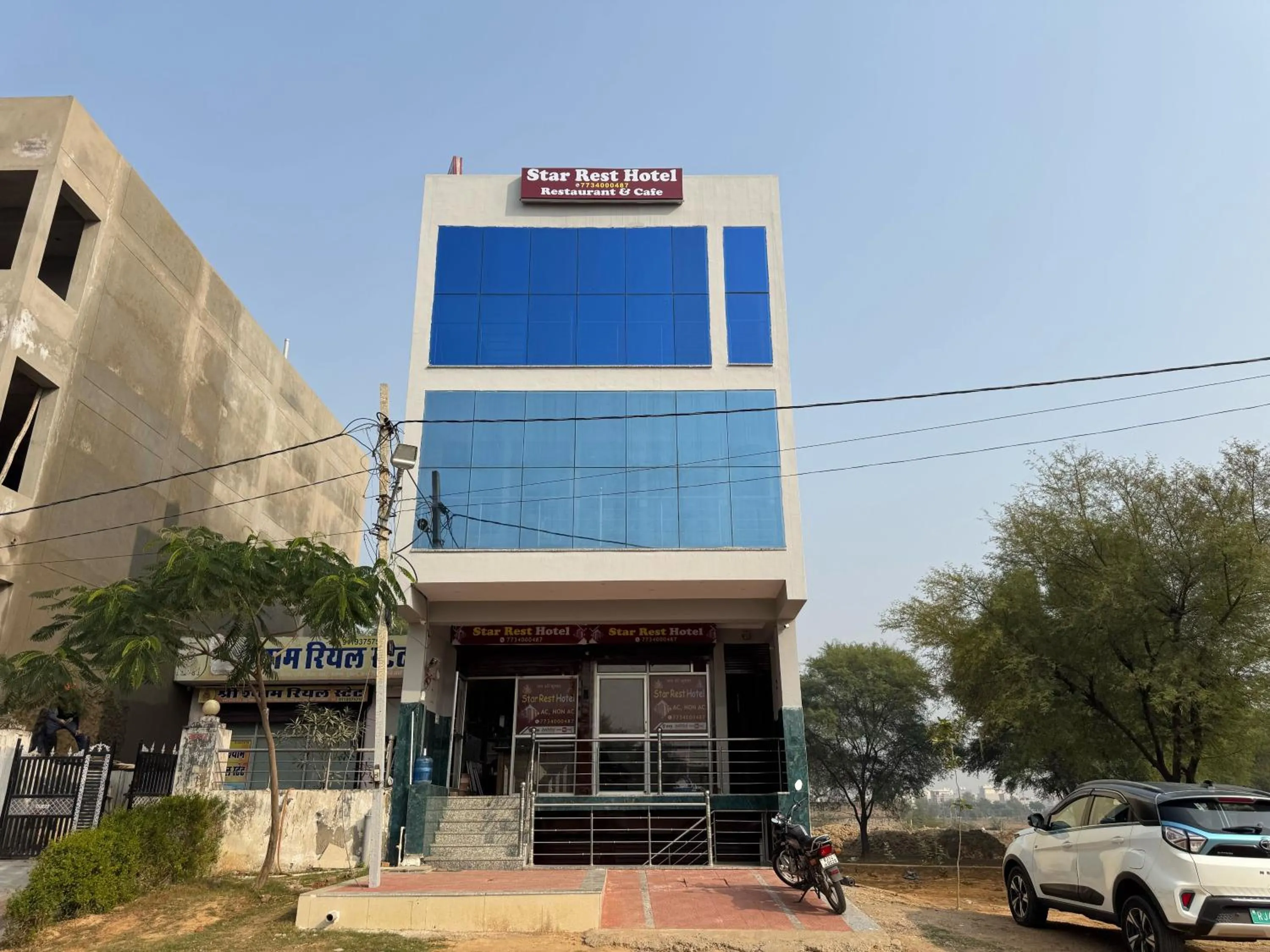 Facade/entrance in Hotel O Star Rest Hotel
