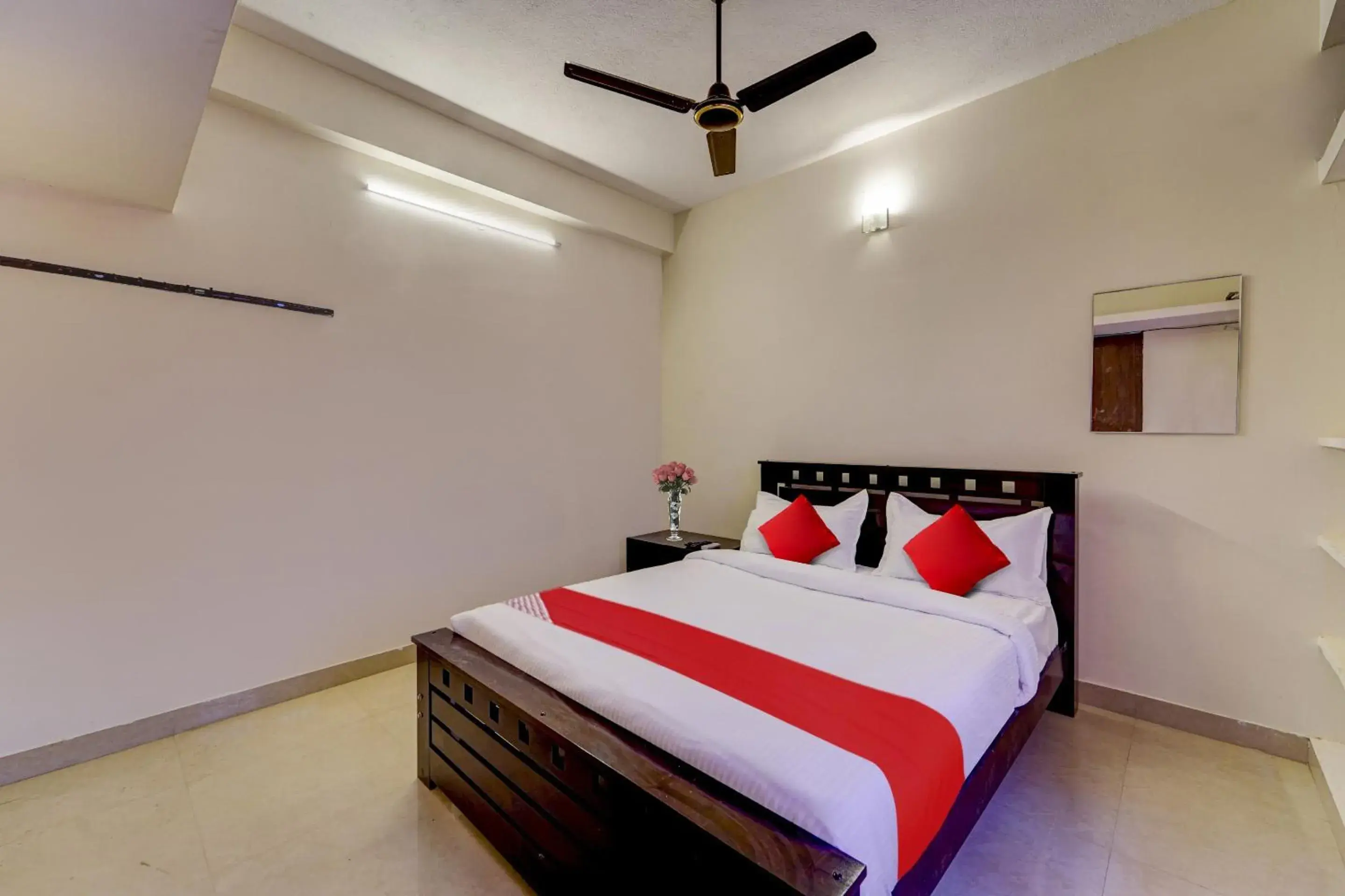 Hotel O Senthamizh Residency Hotel O Senthamizh Residency