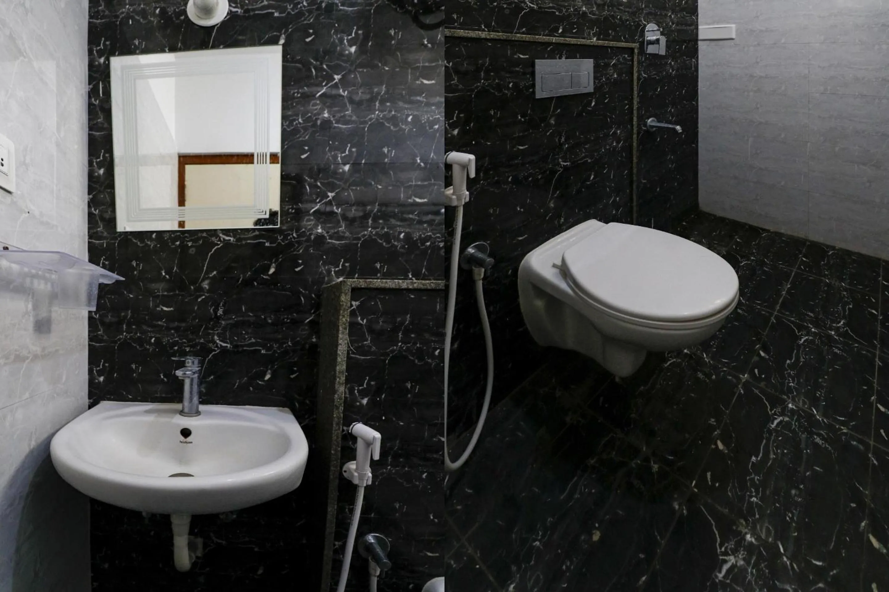 Bathroom in Hotel O Canton Hotel