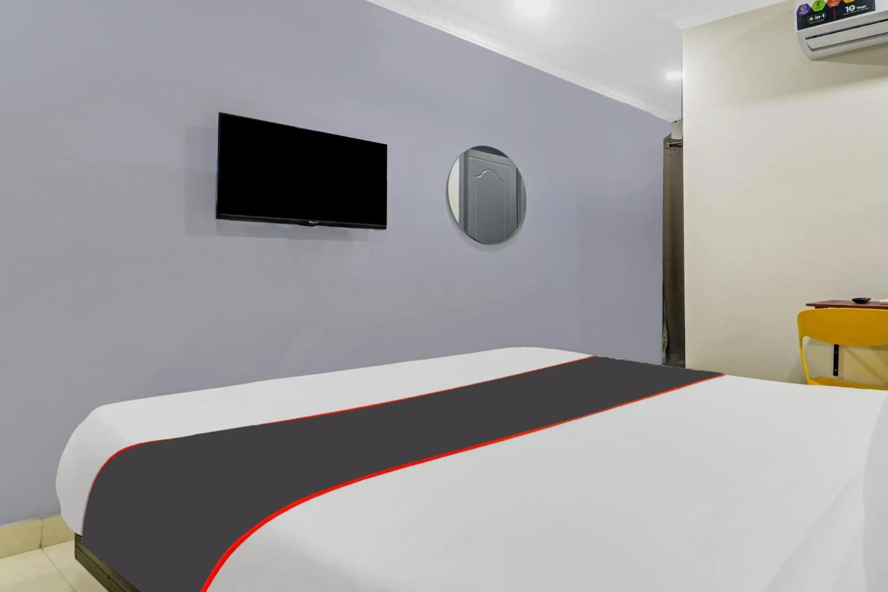 Bedroom, Bed in Collection O Sahasra Near Kondapur Bedroom, Bed in Collection O Sahasra Near Kondapur