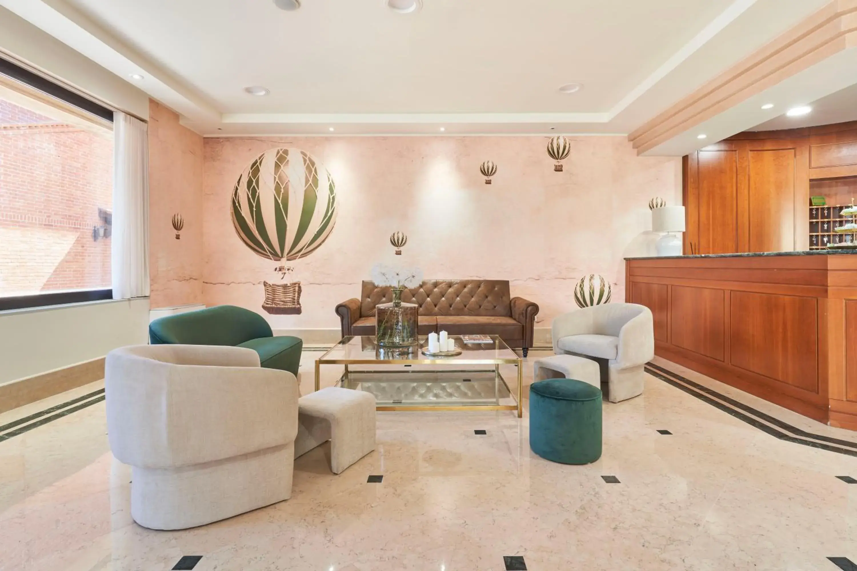 Lobby or reception in Hotel Cyrano Lobby or reception in Hotel Cyrano