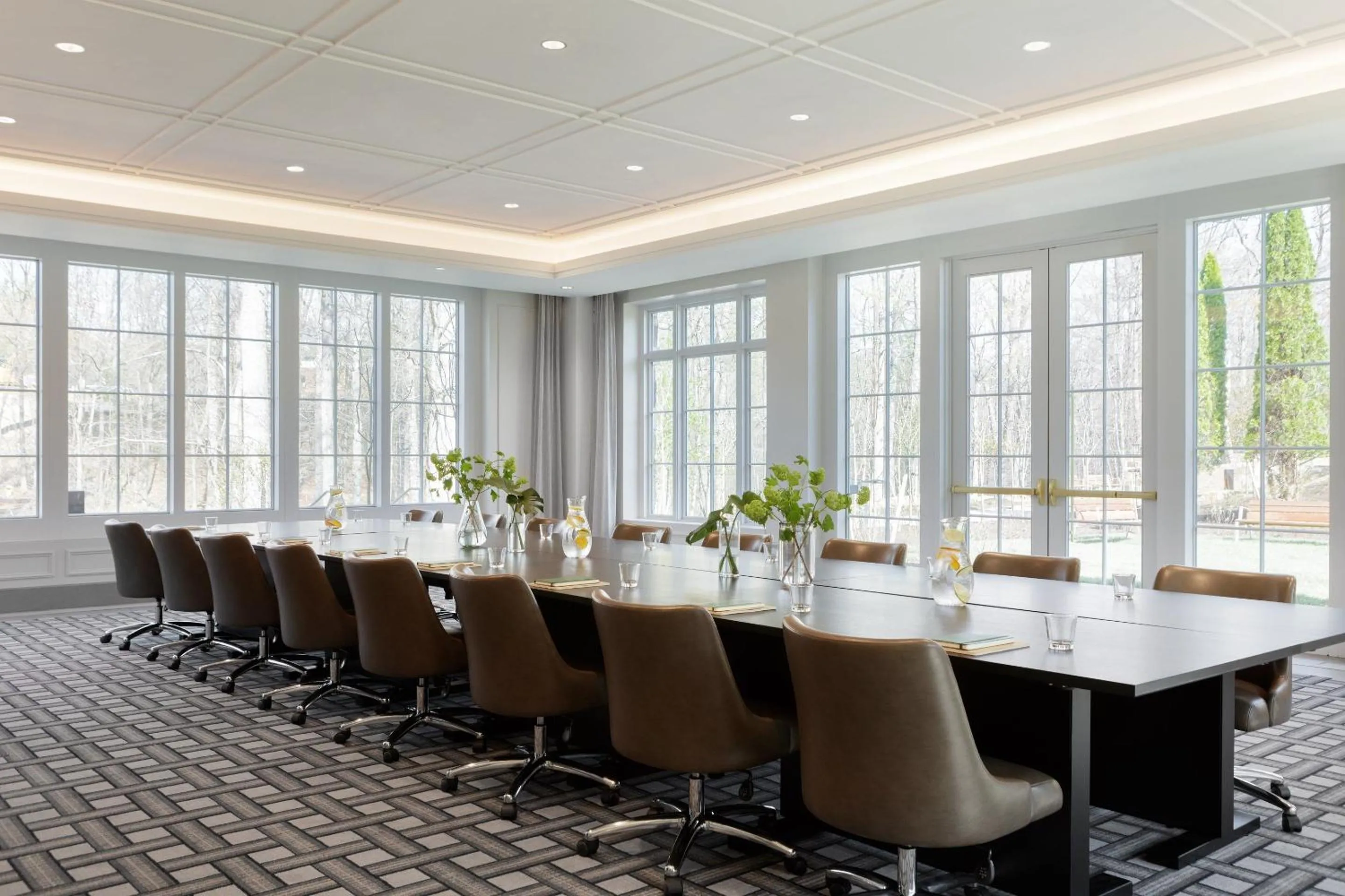 Meeting/conference room in Kimpton - The Forum Hotel by IHG