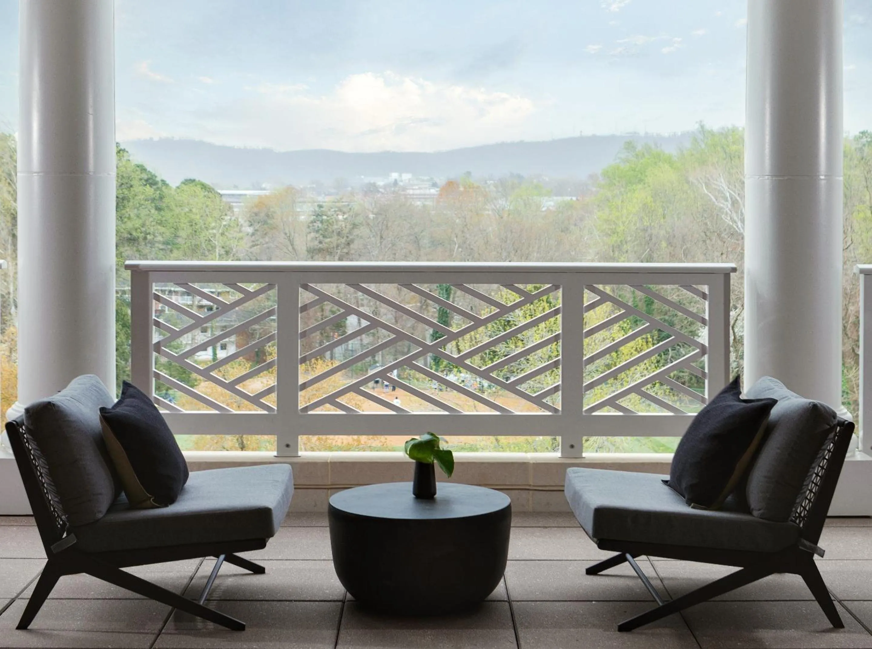 Meeting/conference room in Kimpton - The Forum Hotel by IHG