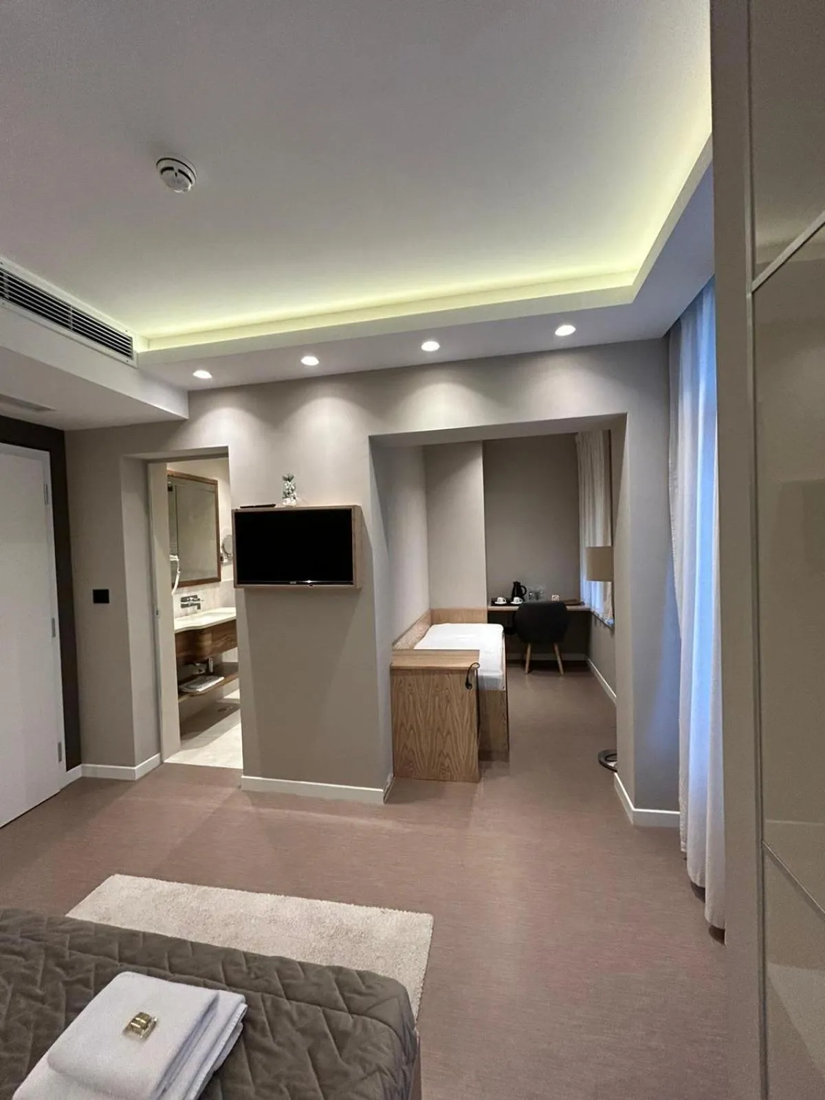 Bedroom, Bed in Emilia Lux Rooms