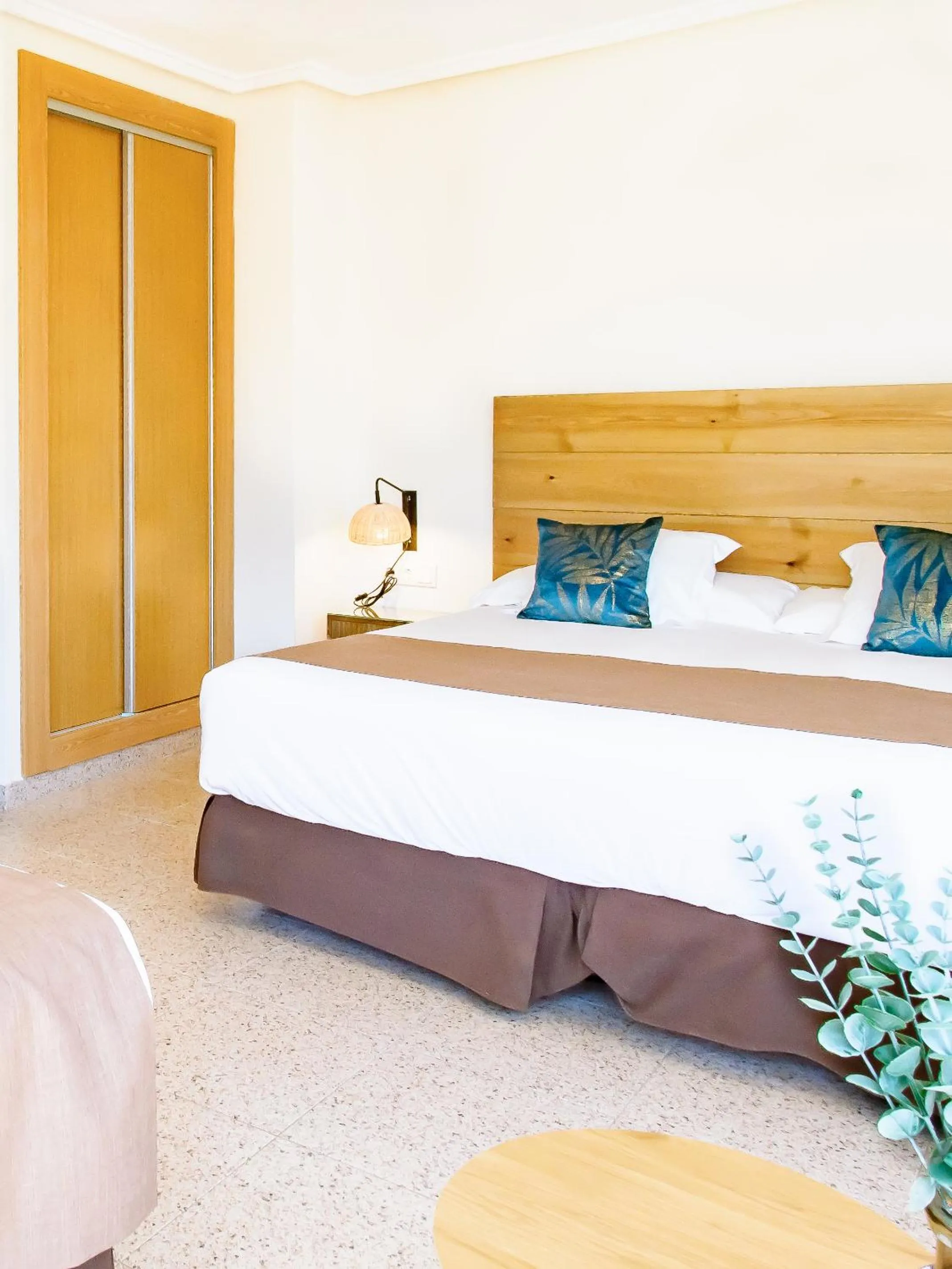 Bed in Hotel Eden Mar