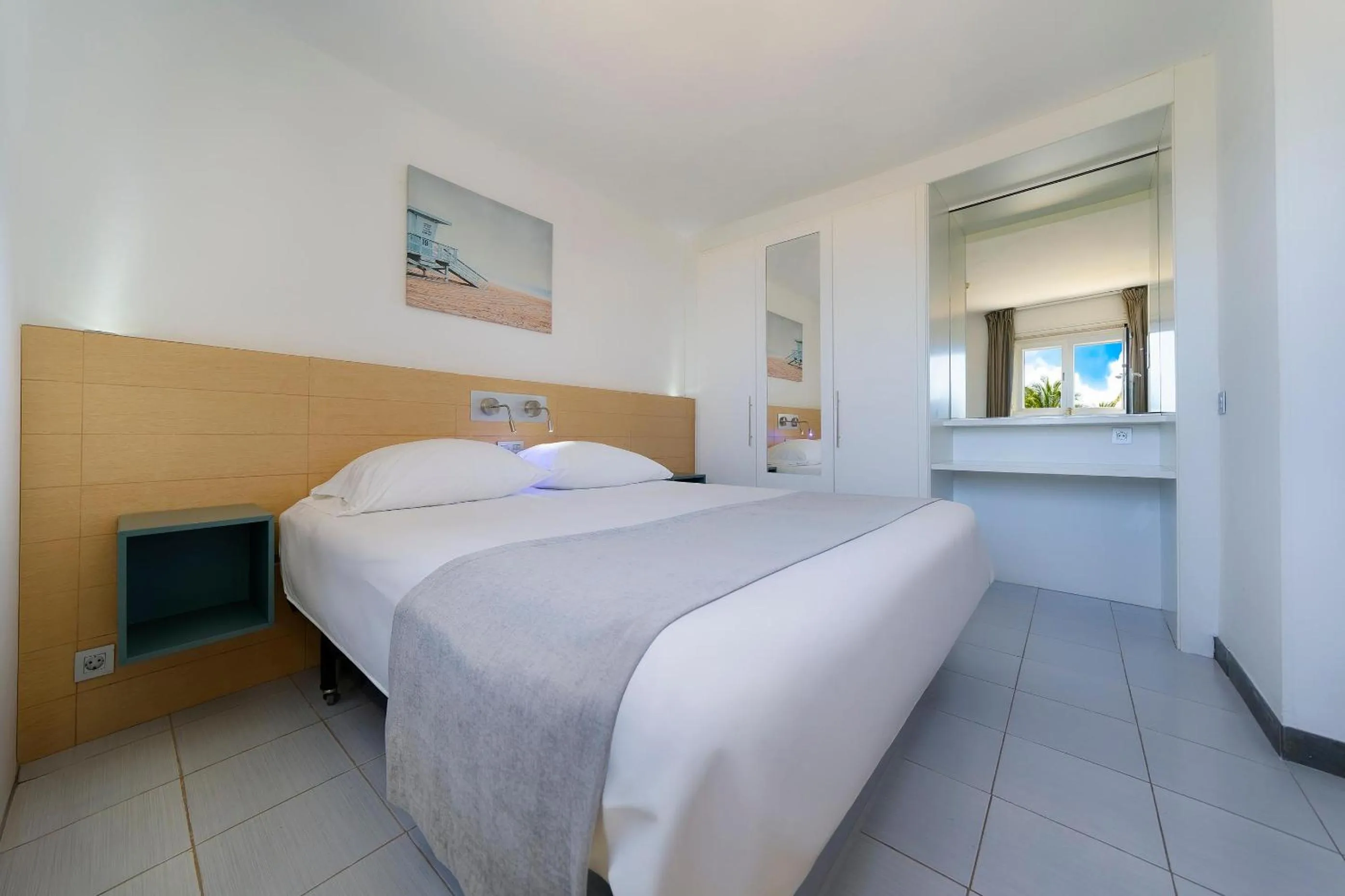 Photo of the whole room, Bed in Servatur Riosol