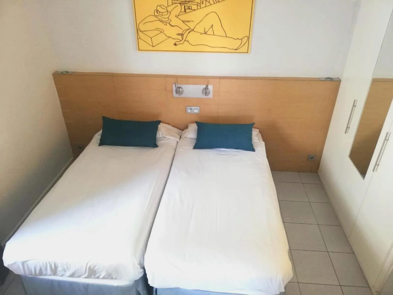 Photo of the whole room, Bed in Servatur Riosol