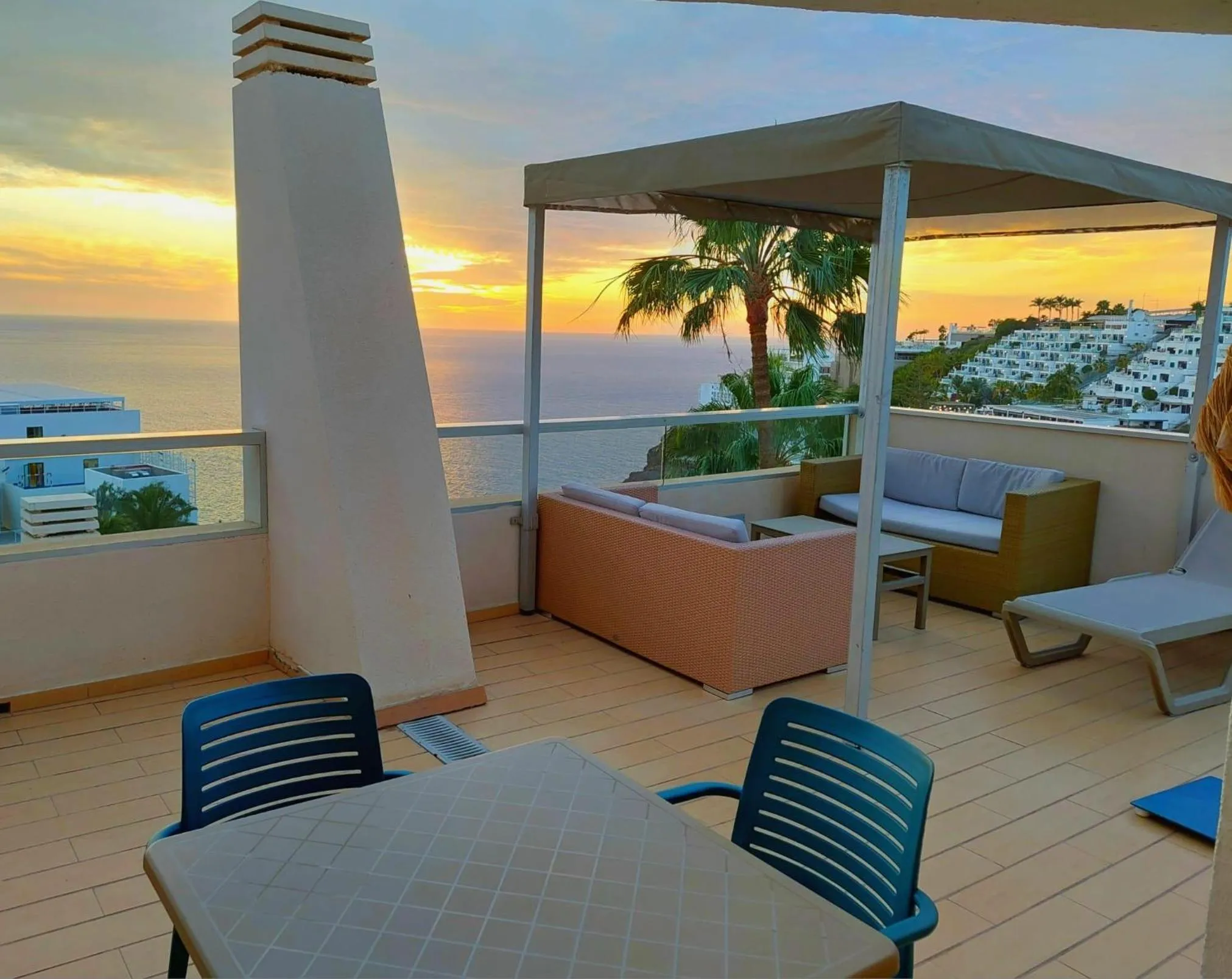 Photo of the whole room in Servatur Riosol