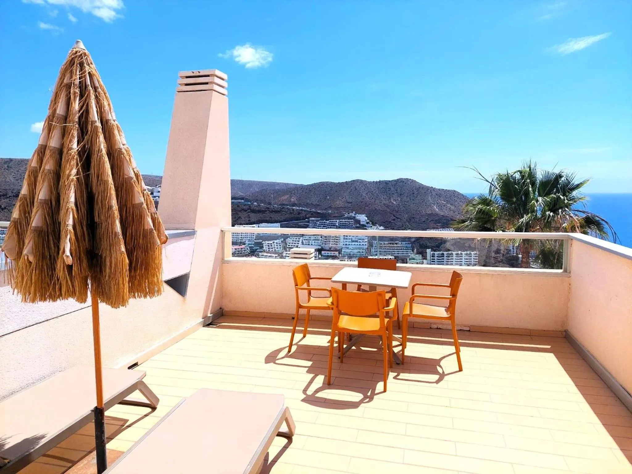 Photo of the whole room in Servatur Riosol