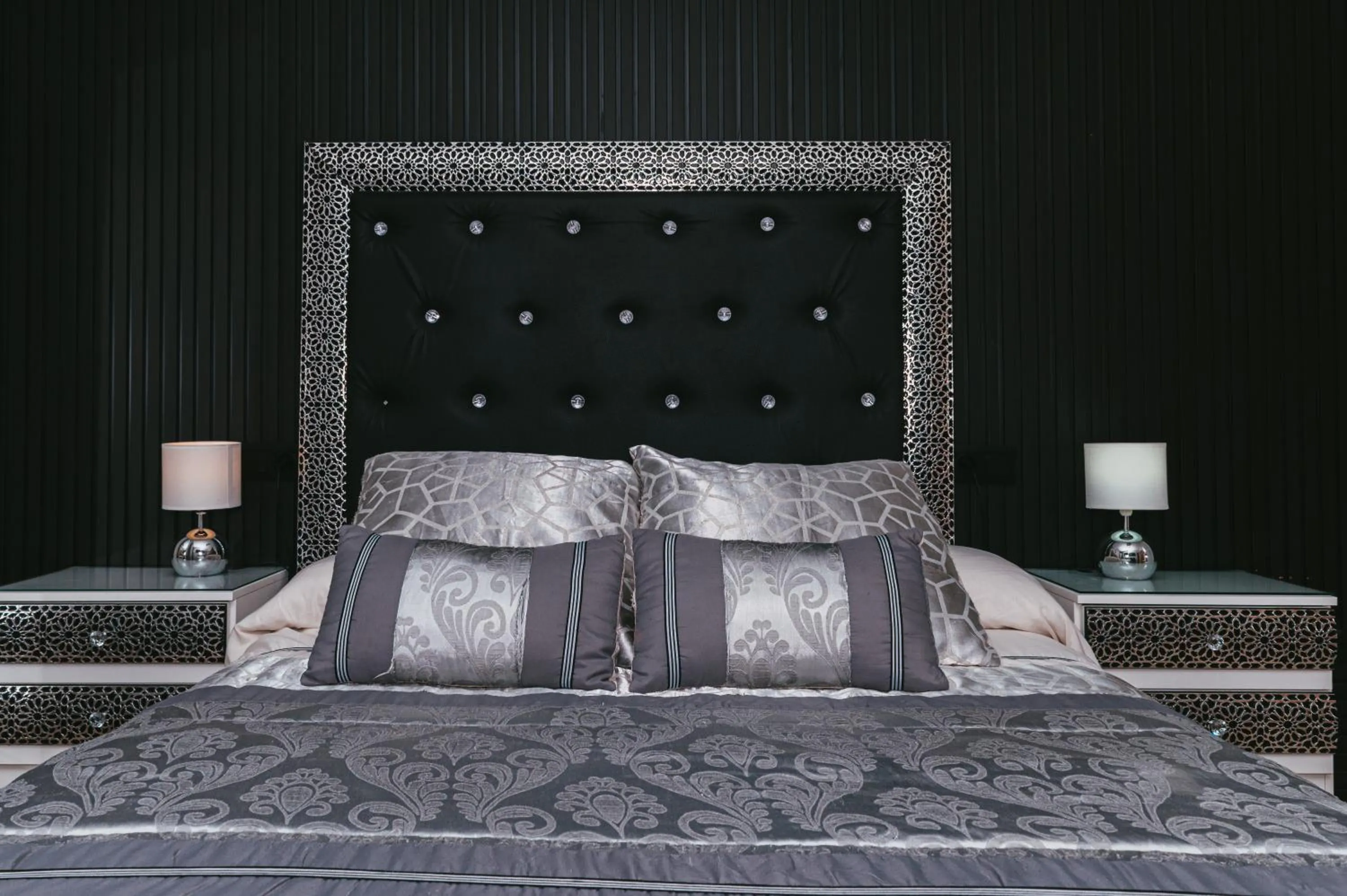 Bed in Hostal Mont Royal