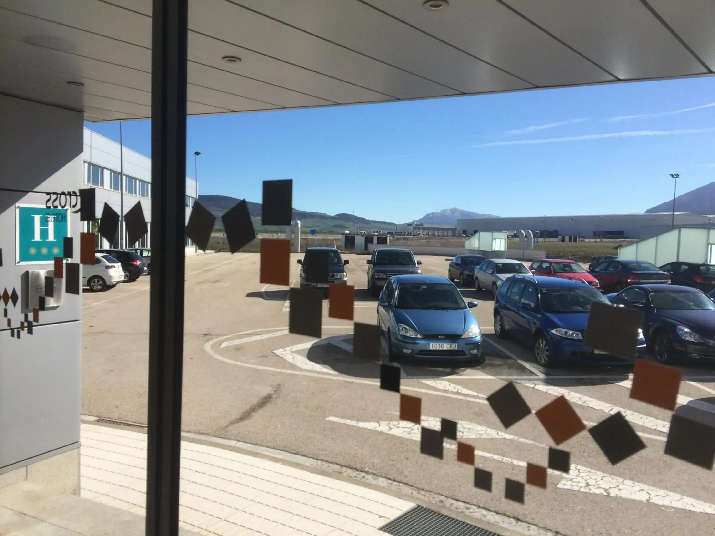 Facade/entrance in Blu Hotel Pamplona Facade/entrance in Blu Hotel Pamplona