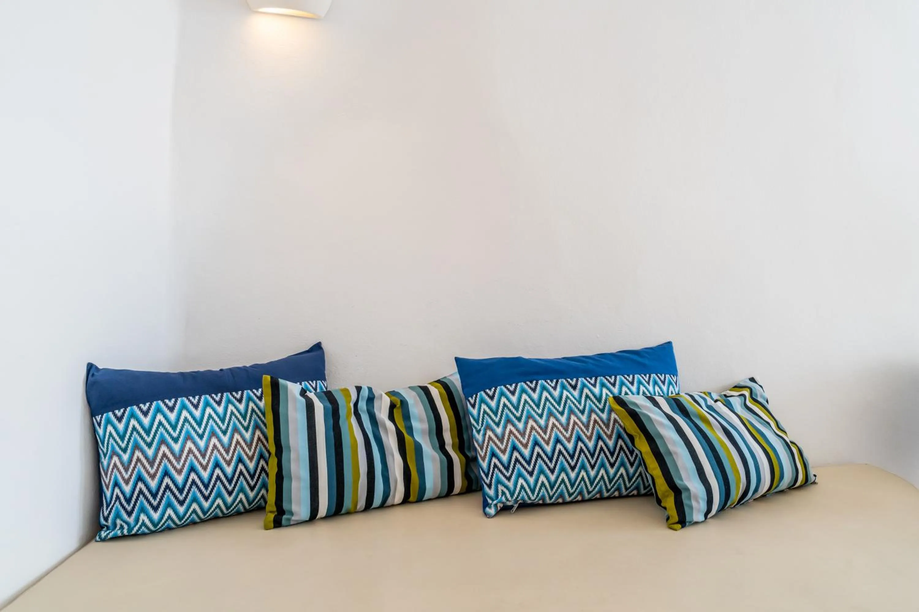 Decorative detail in Vogue Suites